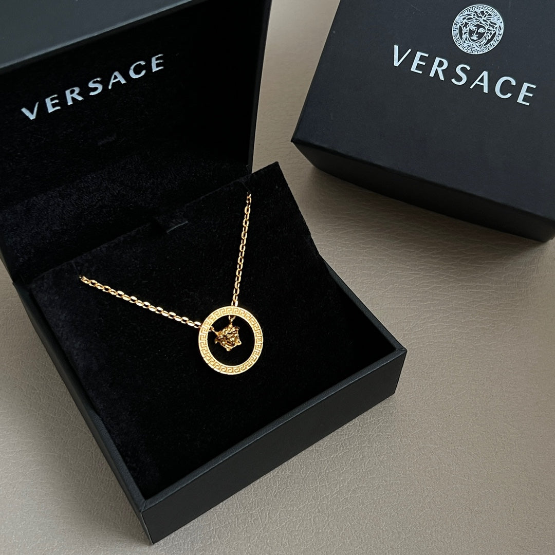 LuxluxHouse Best Quality Accessories Necklace Versace