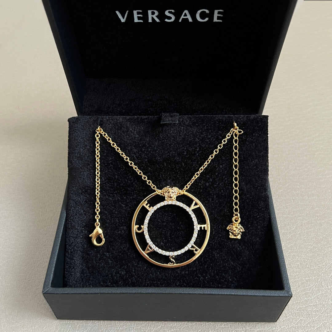 LuxluxHouse Best Quality Accessories Necklace Versace
