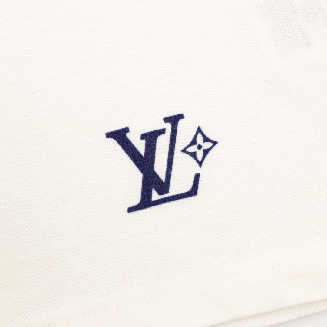 LuxluxHouse Best Quality Clothes T-shirt Louis Vuitton