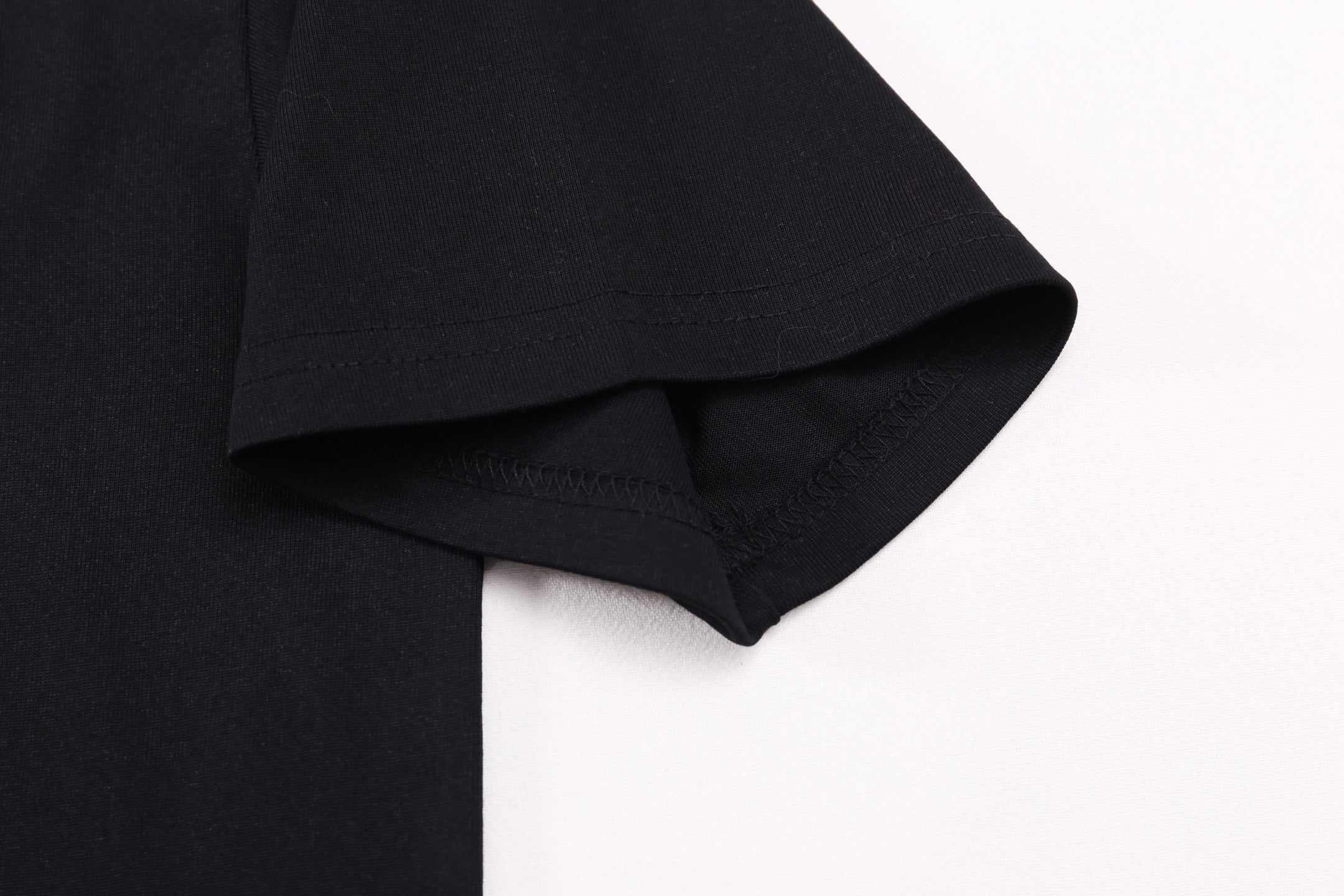 LuxluxHouse Best Quality Clothes T-shirt Arcteryx