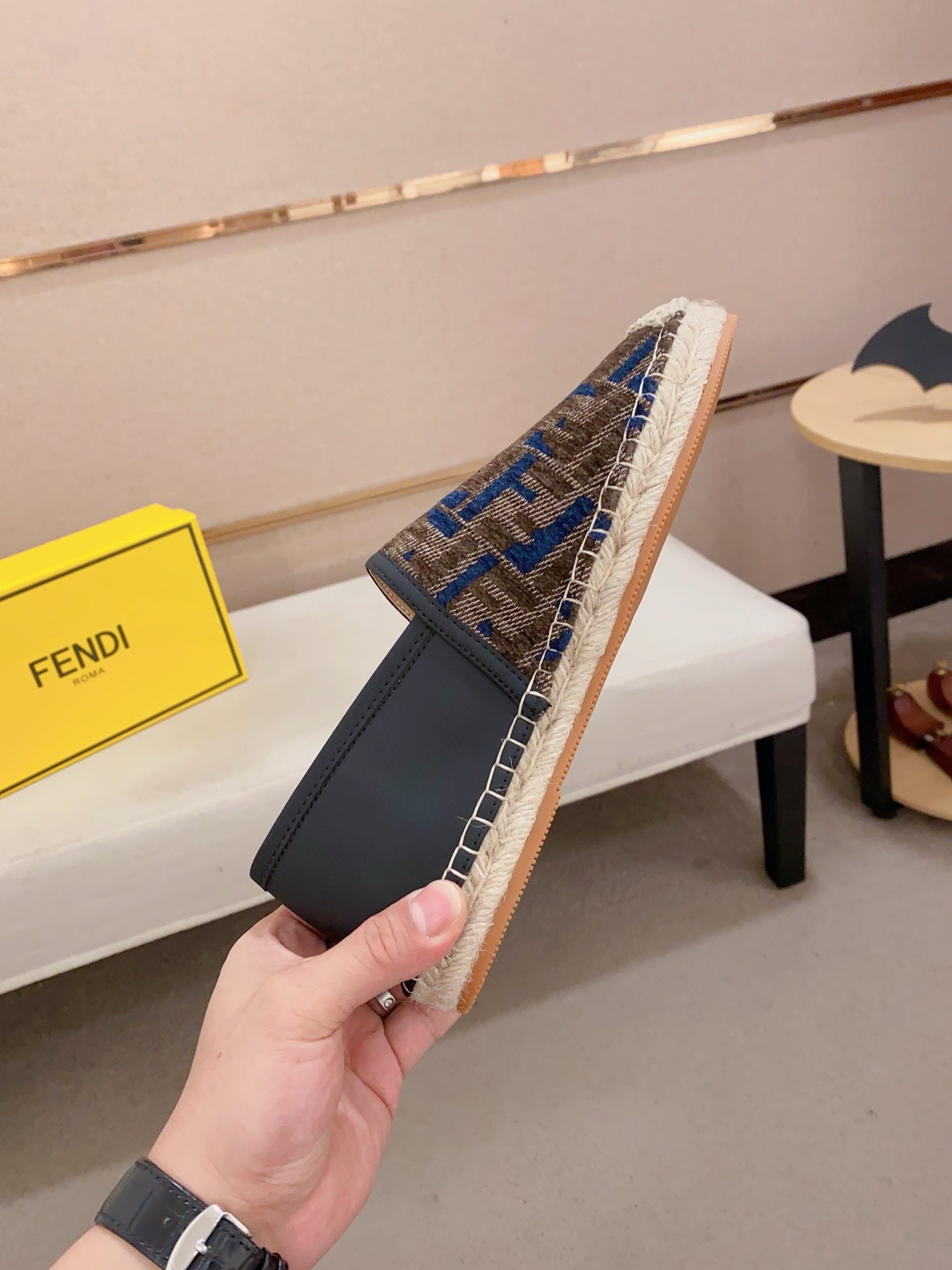 LuxluxHouse Best Quality Shoes Fendi