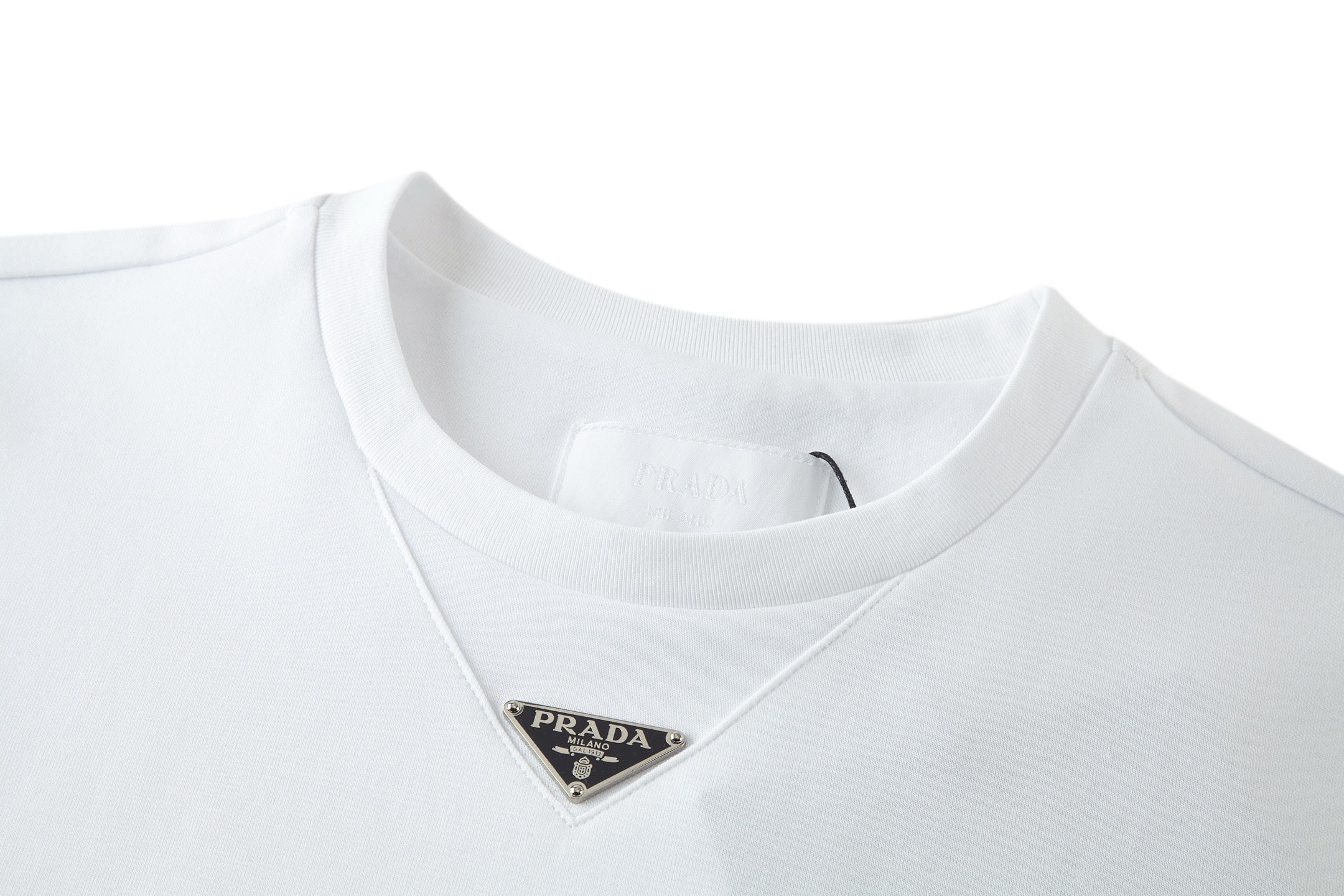 LuxluxHouse Best Quality Clothes T-shirt Prada