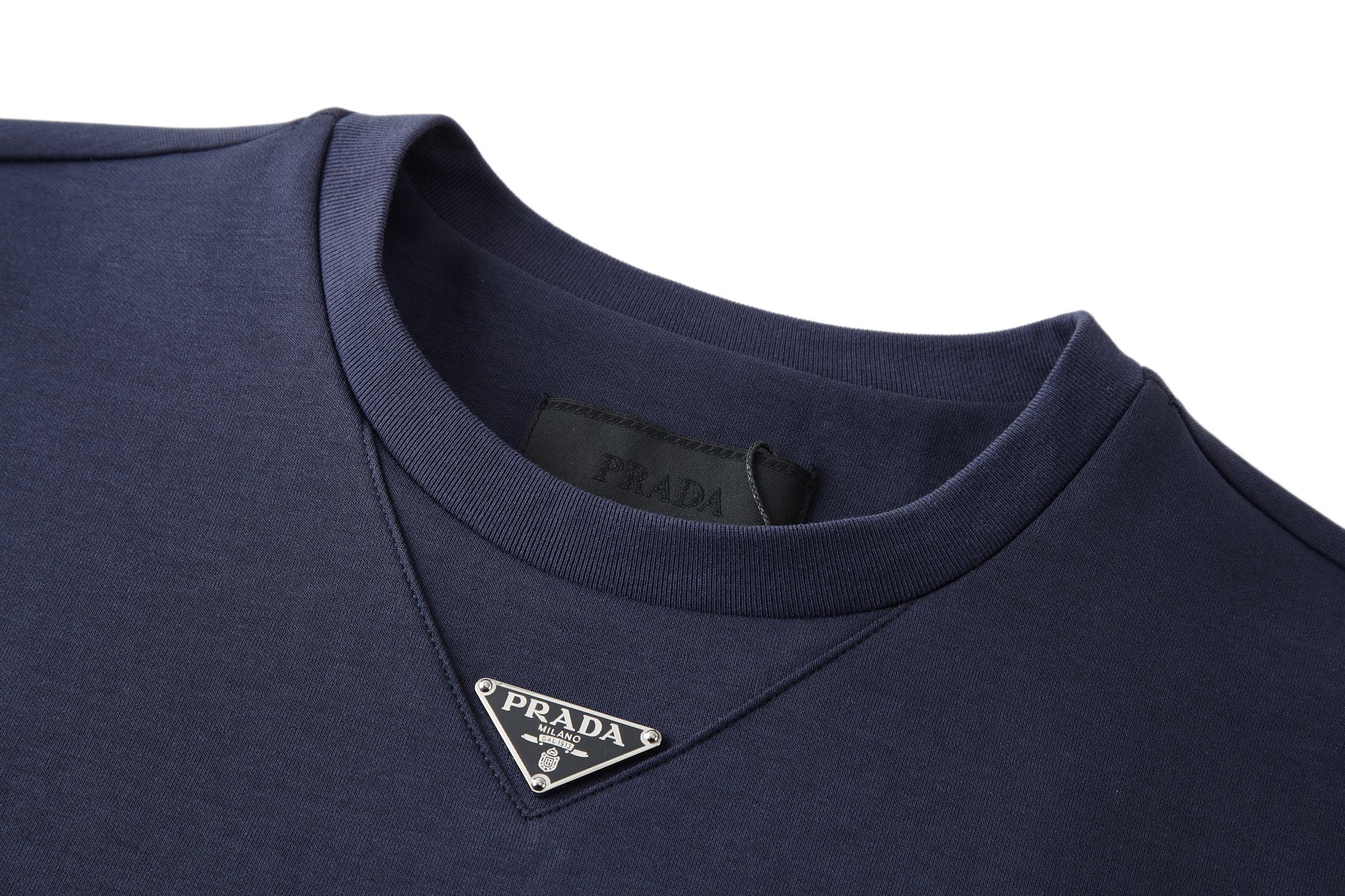 LuxluxHouse Best Quality Clothes T-shirt Prada