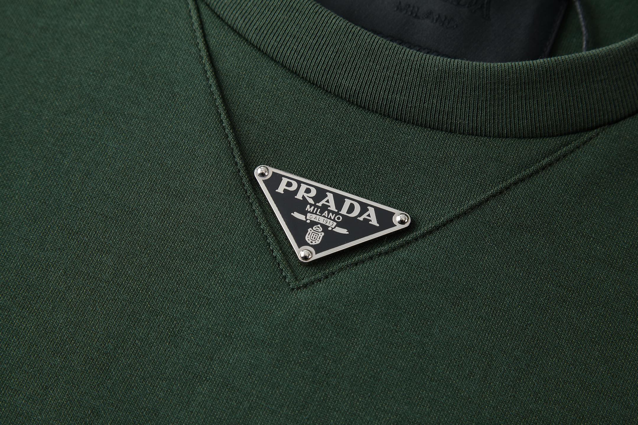 LuxluxHouse Best Quality Clothes T-shirt Prada