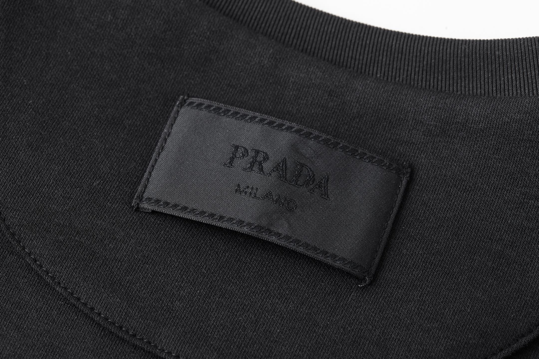 LuxluxHouse Best Quality Clothes T-shirt Prada