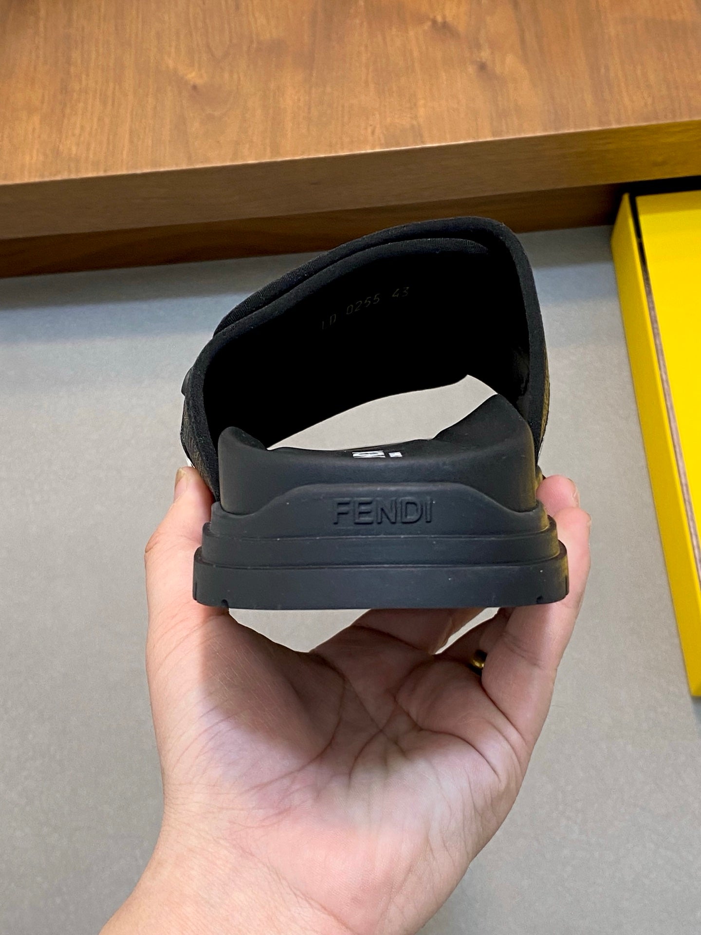 LuxluxHouse Best Quality Sandals Fendi