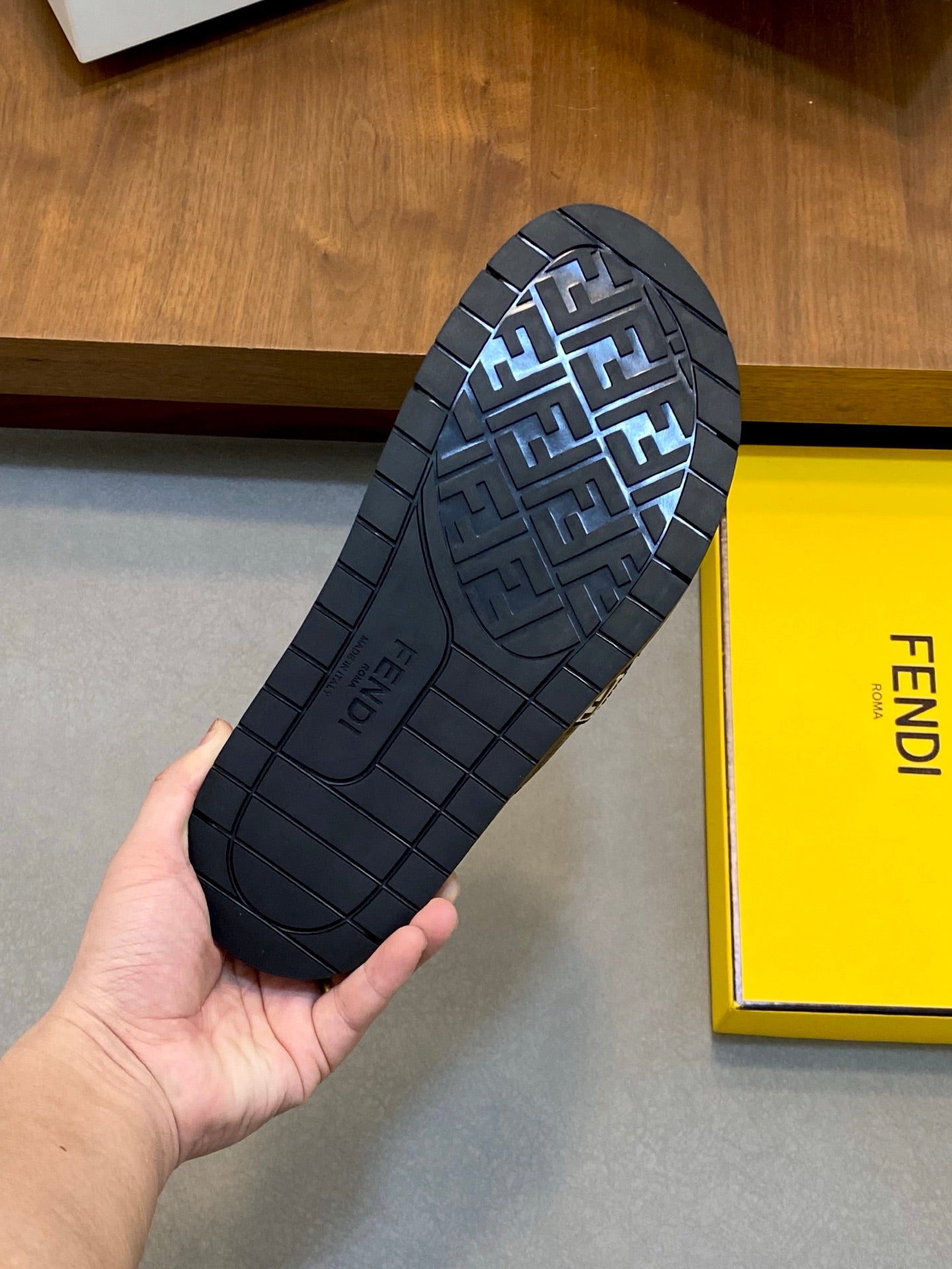 LuxluxHouse Best Quality Sandals Fendi