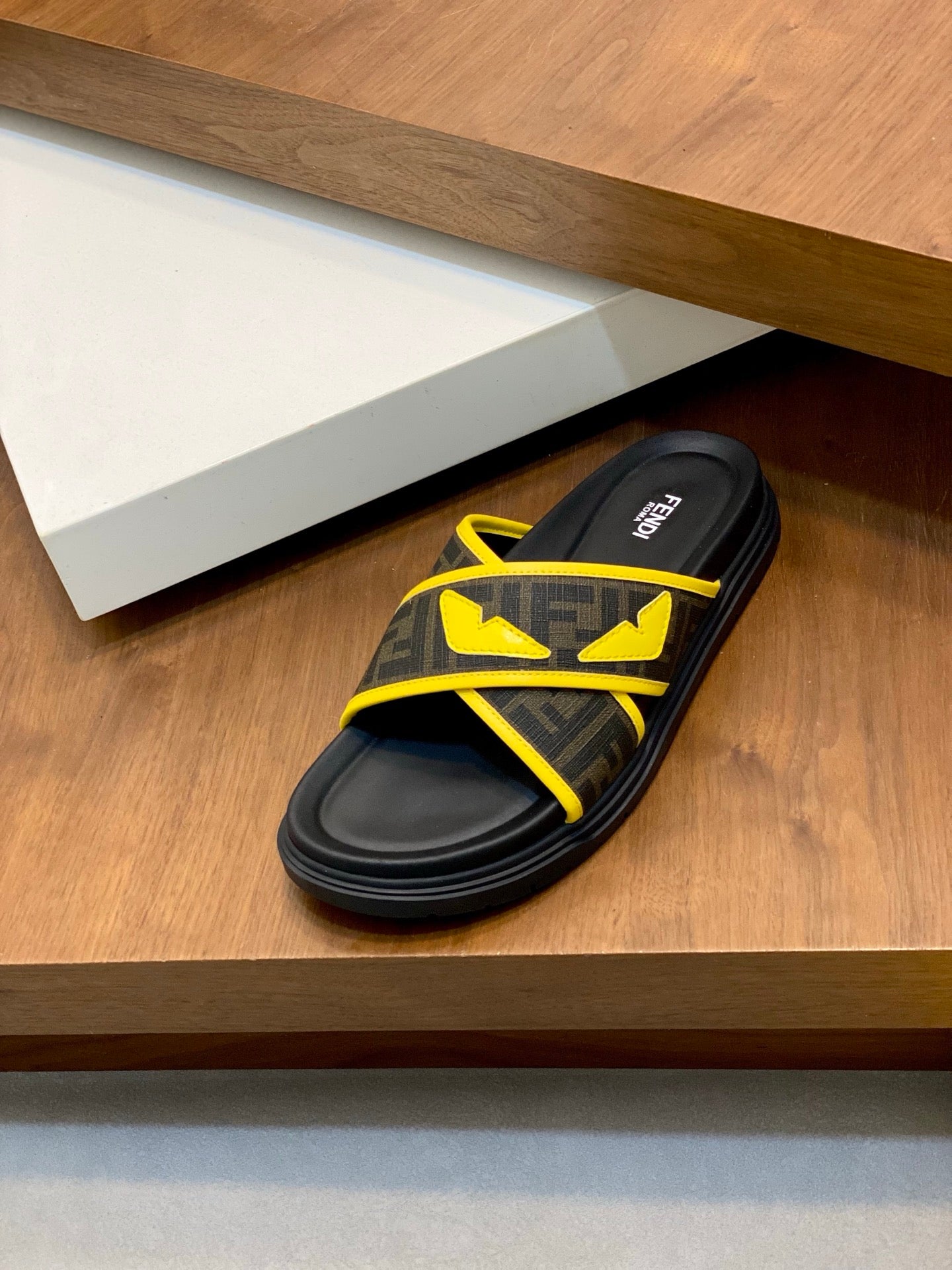 LuxluxHouse Best Quality Sandals Fendi