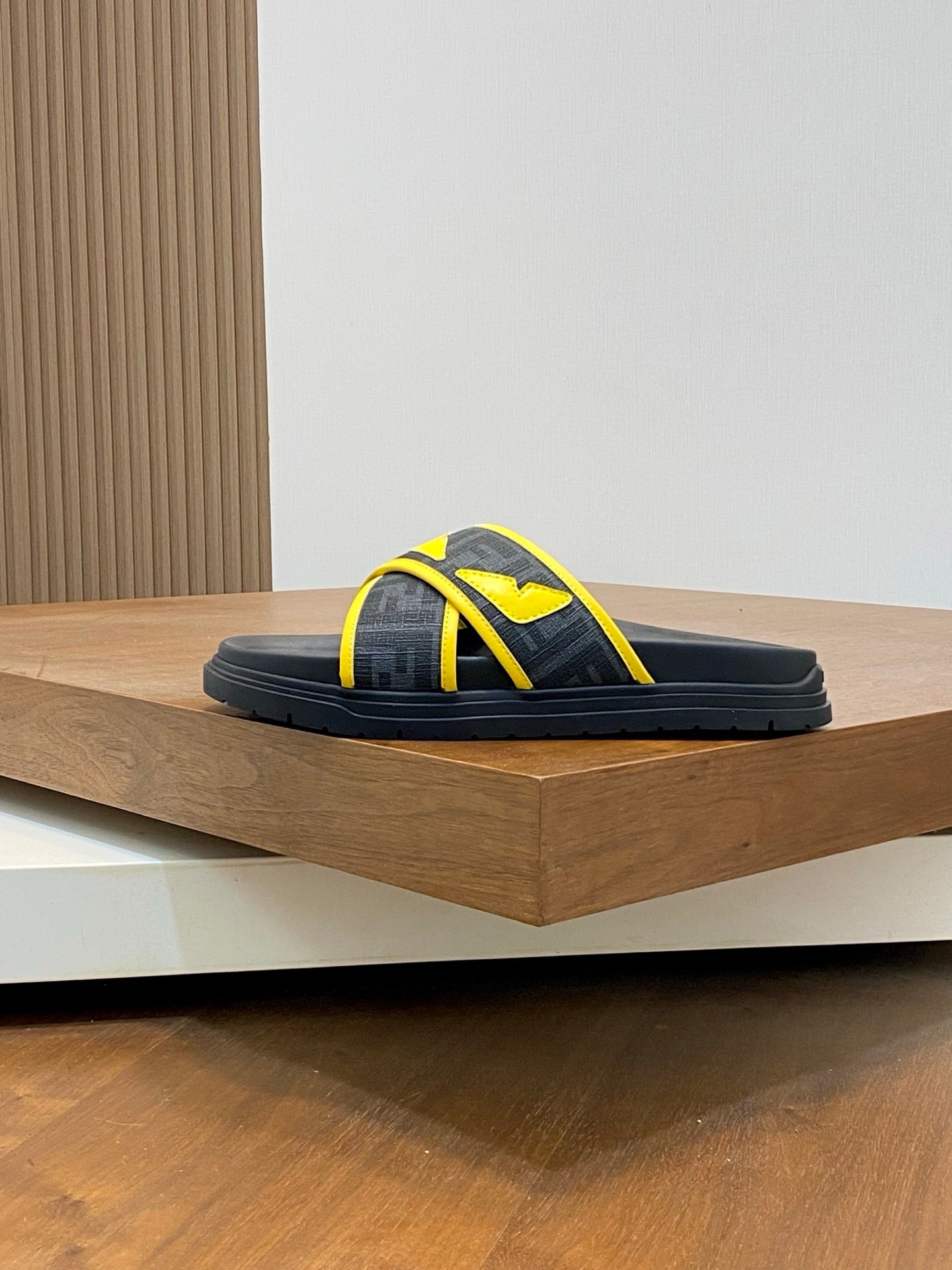 LuxluxHouse Best Quality Sandals Fendi