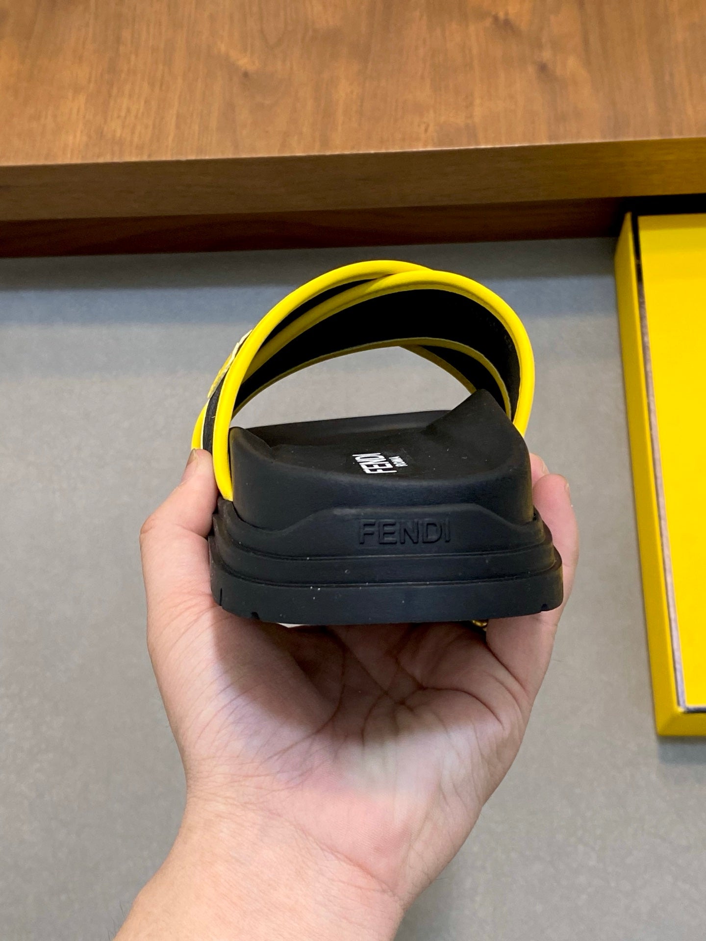 LuxluxHouse Best Quality Sandals Fendi