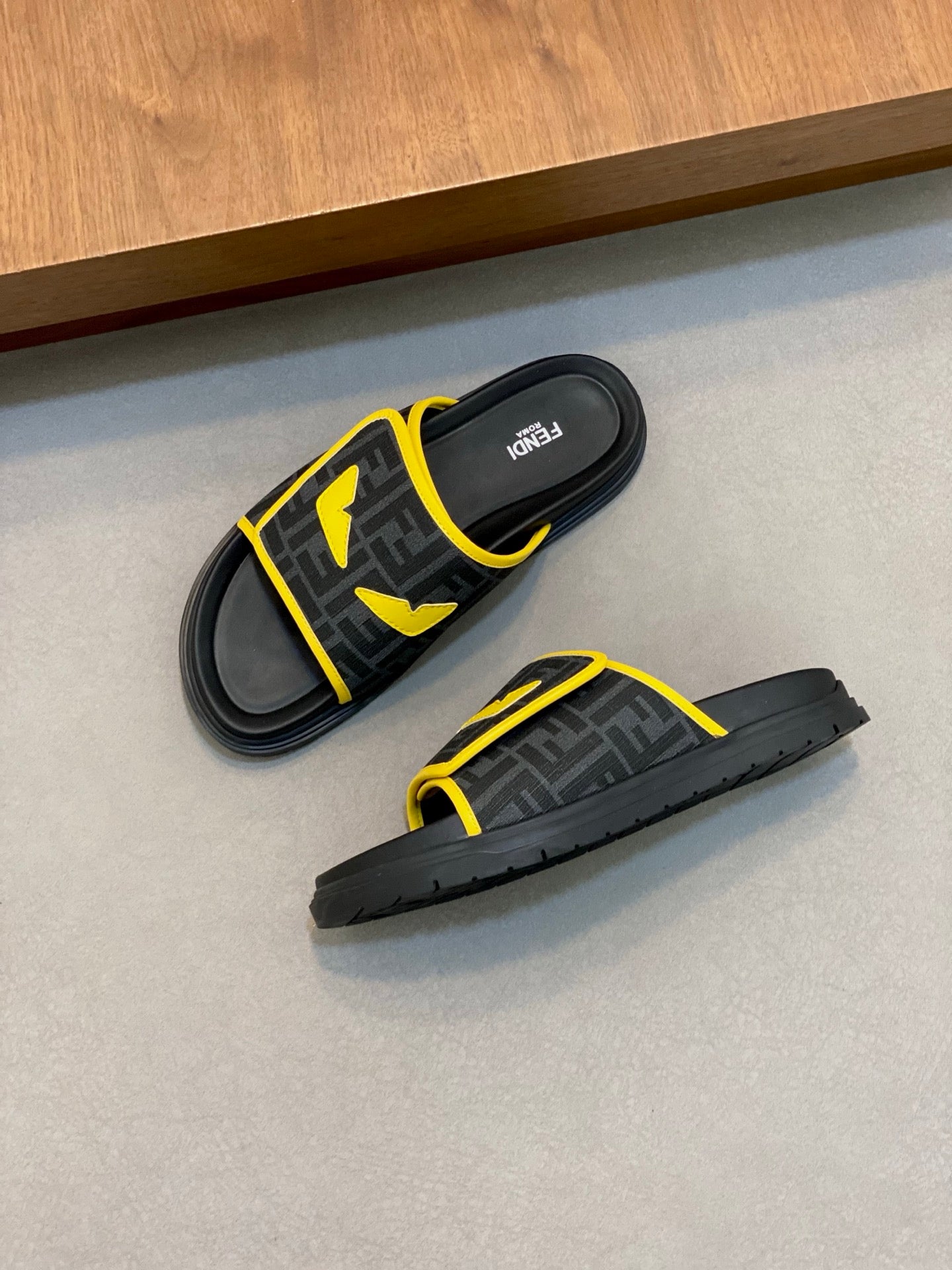 LuxluxHouse Best Quality Sandals Fendi