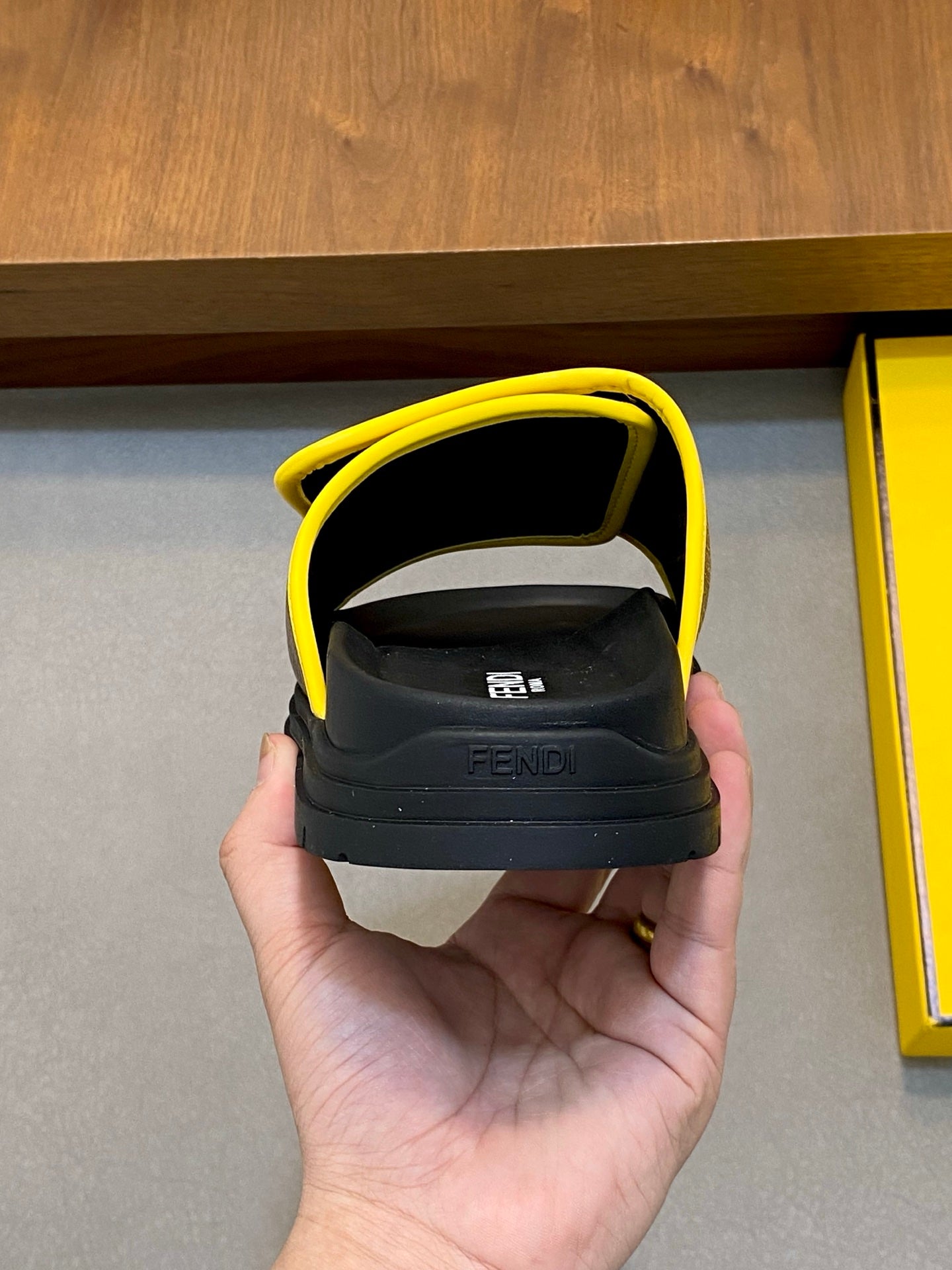 LuxluxHouse Best Quality Sandals Fendi