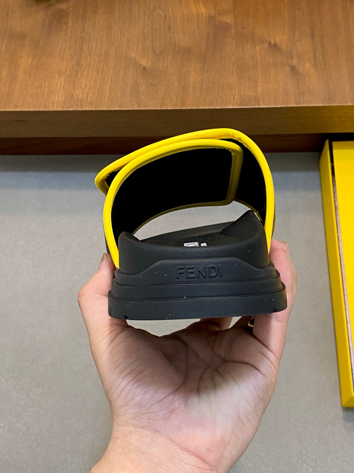 LuxluxHouse Best Quality Sandals Fendi