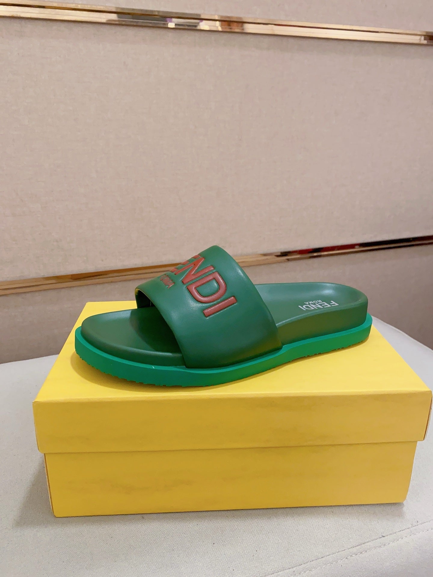 LuxluxHouse Best Quality Sandals Fendi