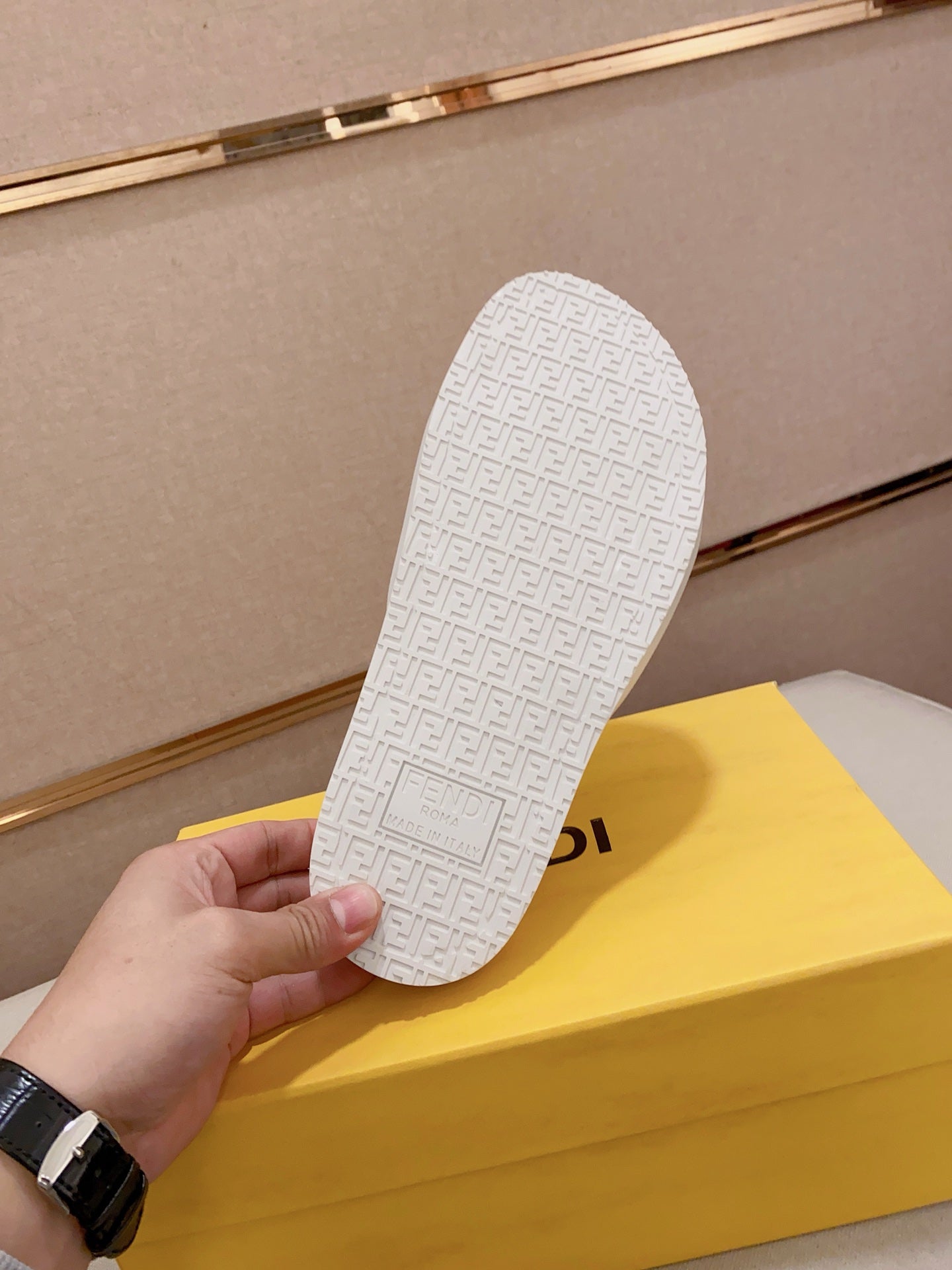 LuxluxHouse Best Quality Sandals Fendi