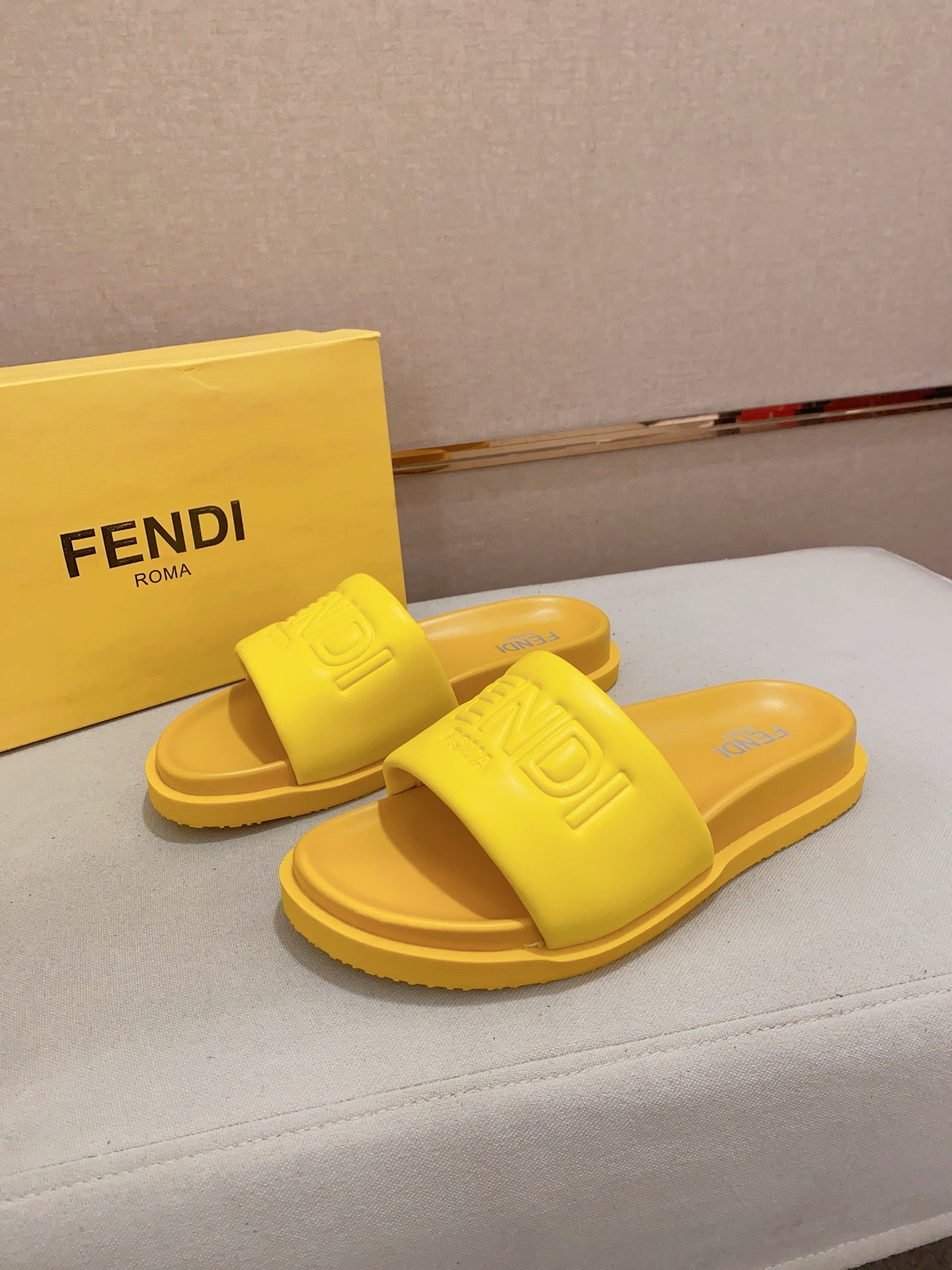 LuxluxHouse Best Quality Sandals Fendi