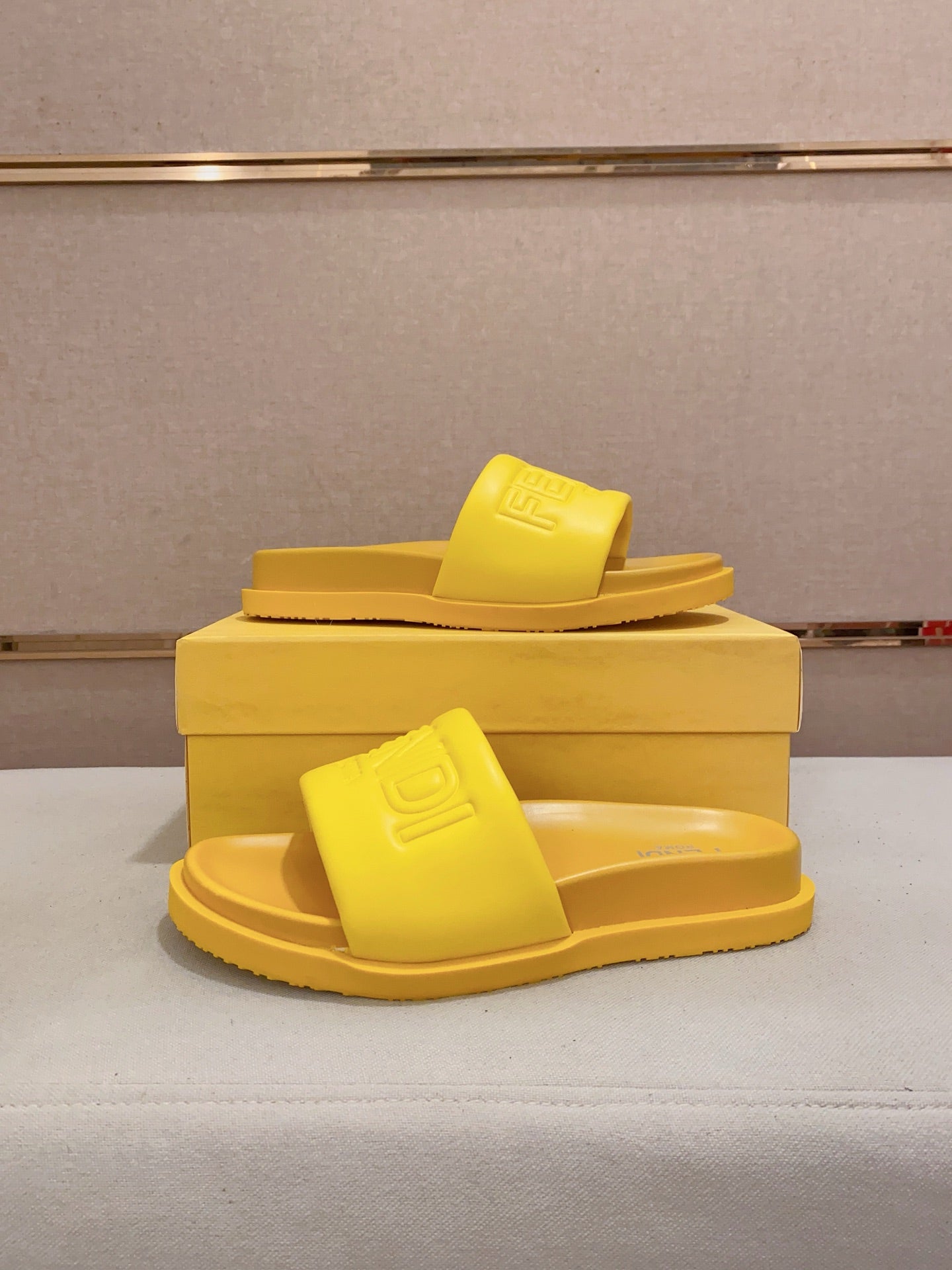 LuxluxHouse Best Quality Sandals Fendi