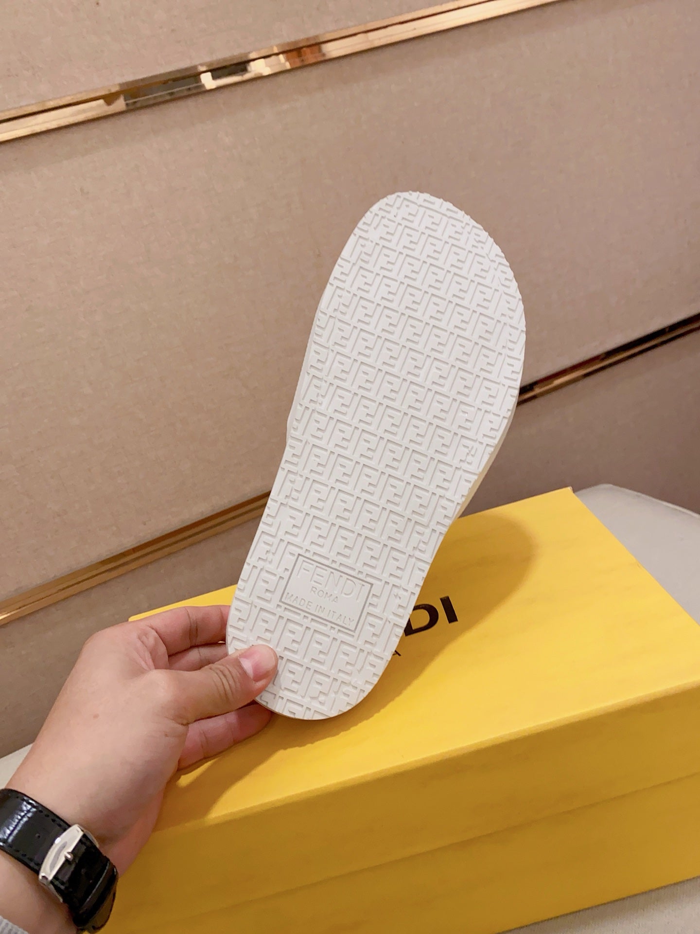 LuxluxHouse Best Quality Sandals Fendi