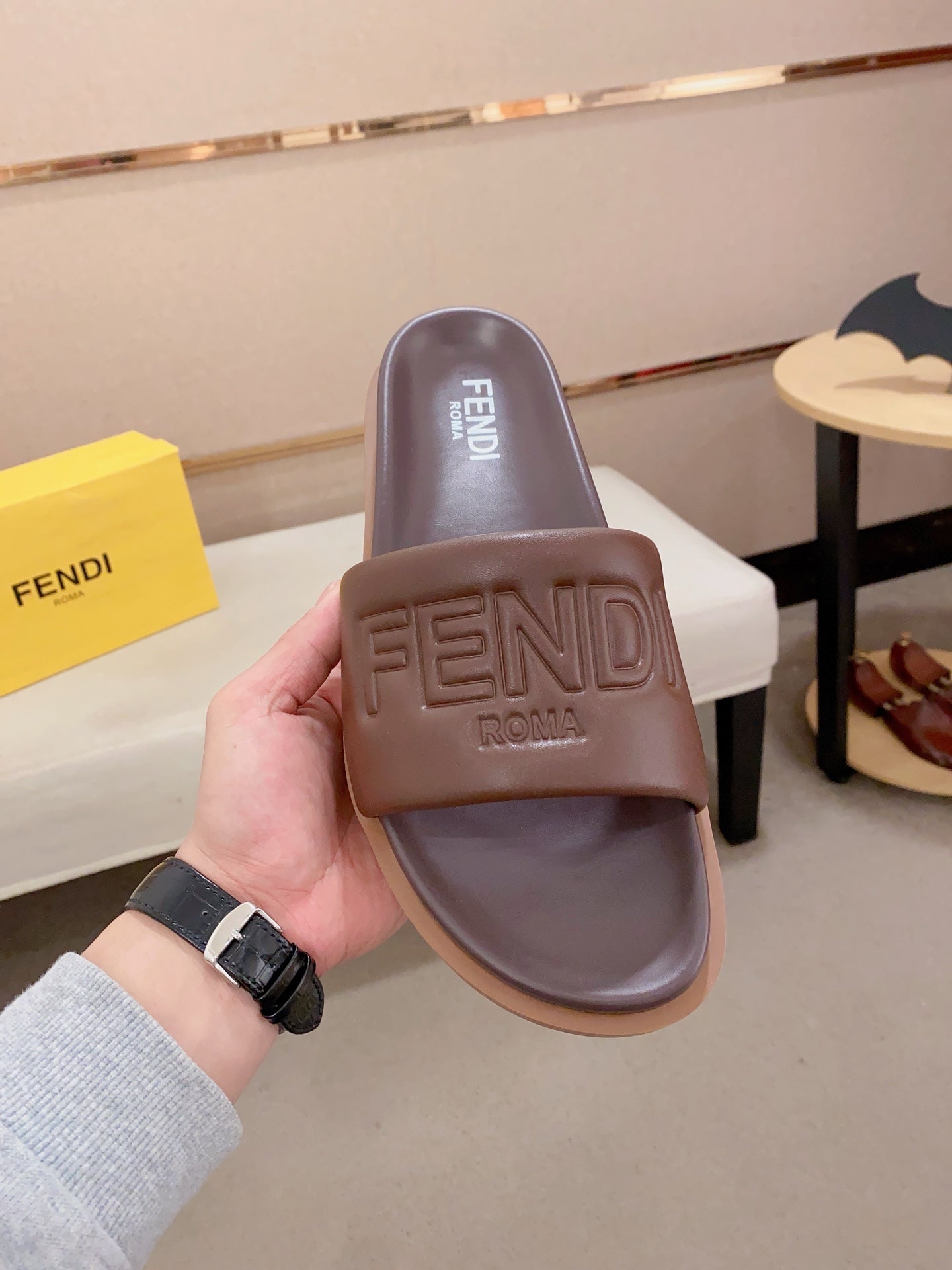 LuxluxHouse Best Quality Sandals Fendi
