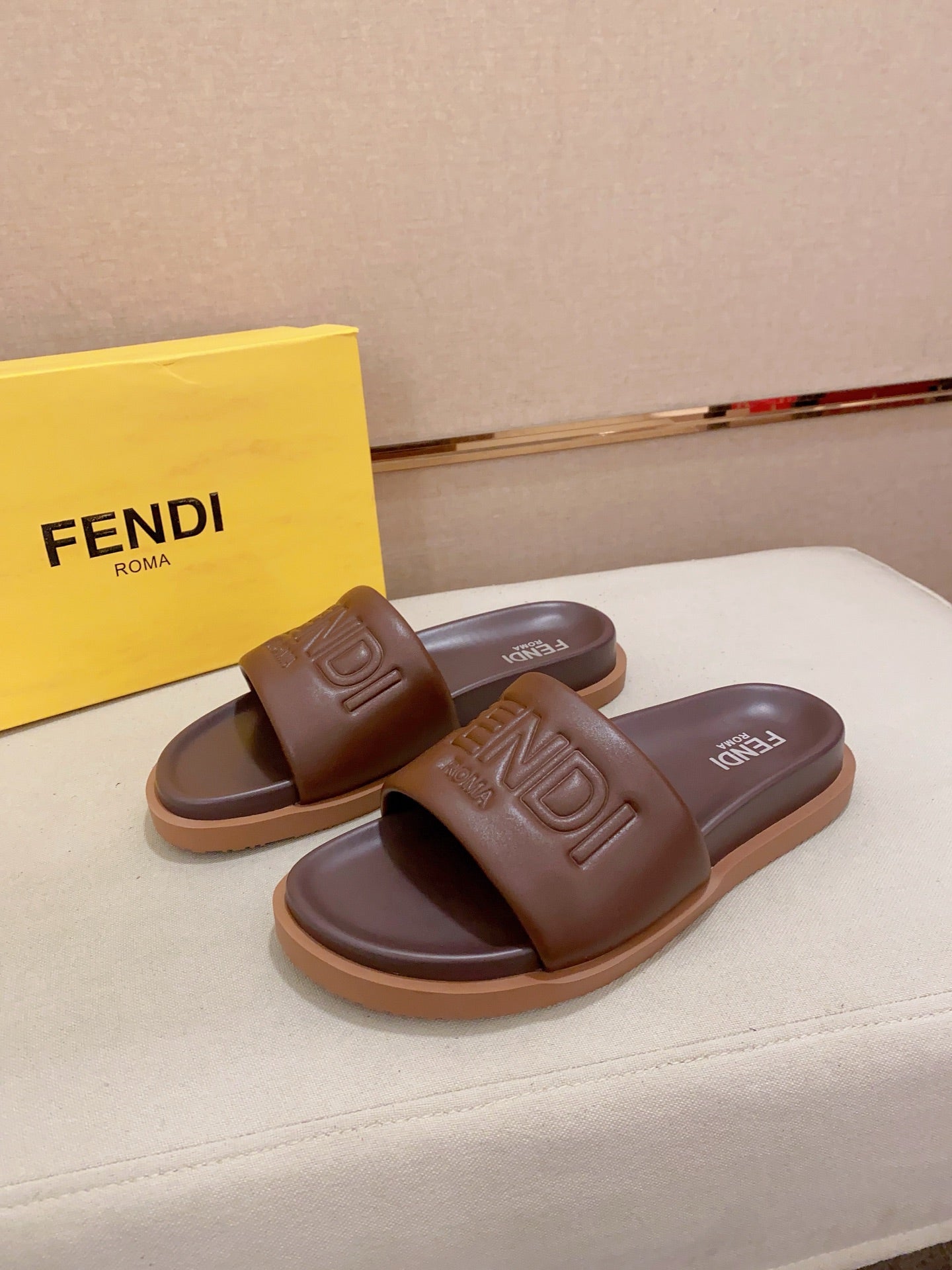 LuxluxHouse Best Quality Sandals Fendi