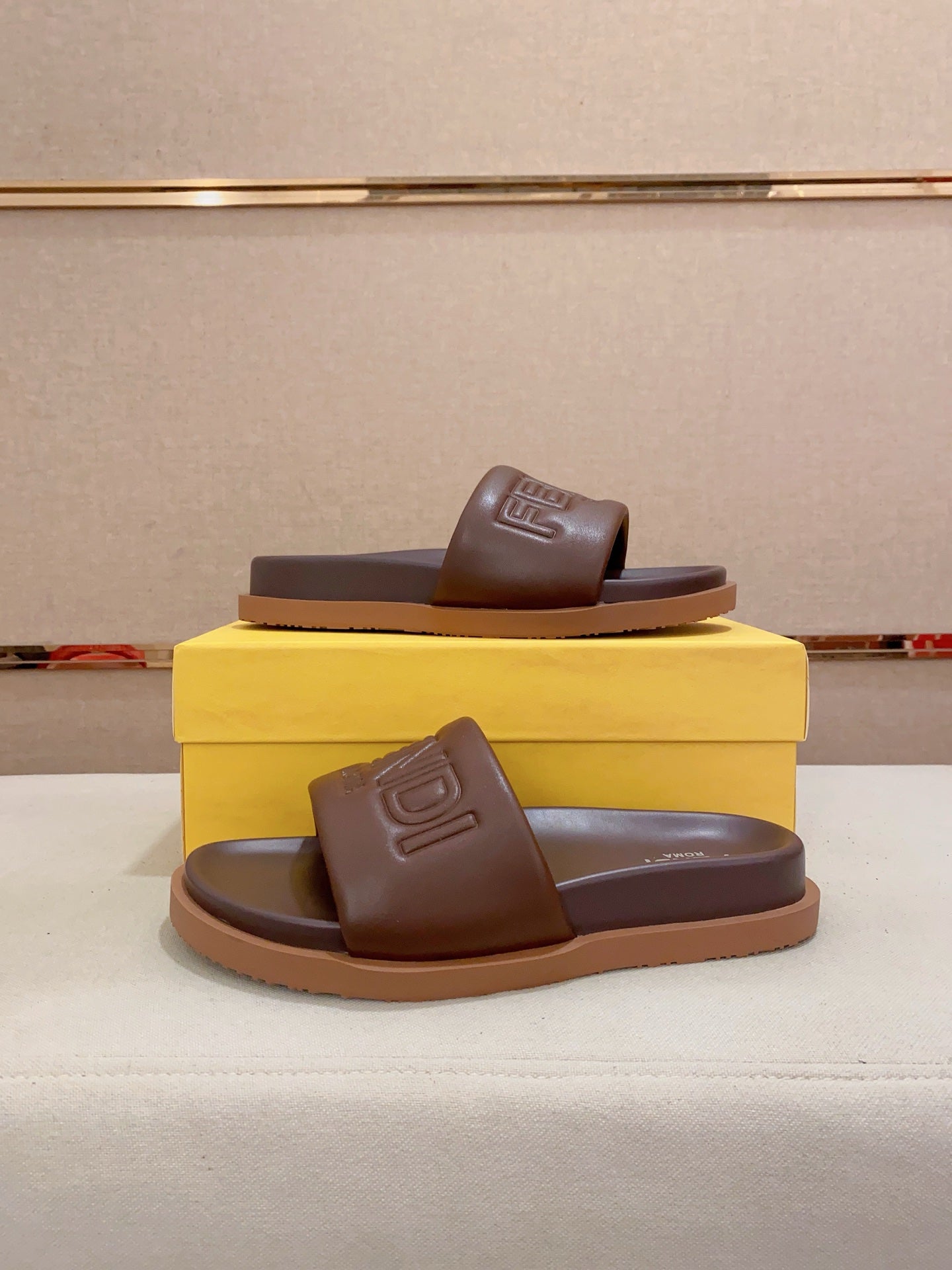 LuxluxHouse Best Quality Sandals Fendi