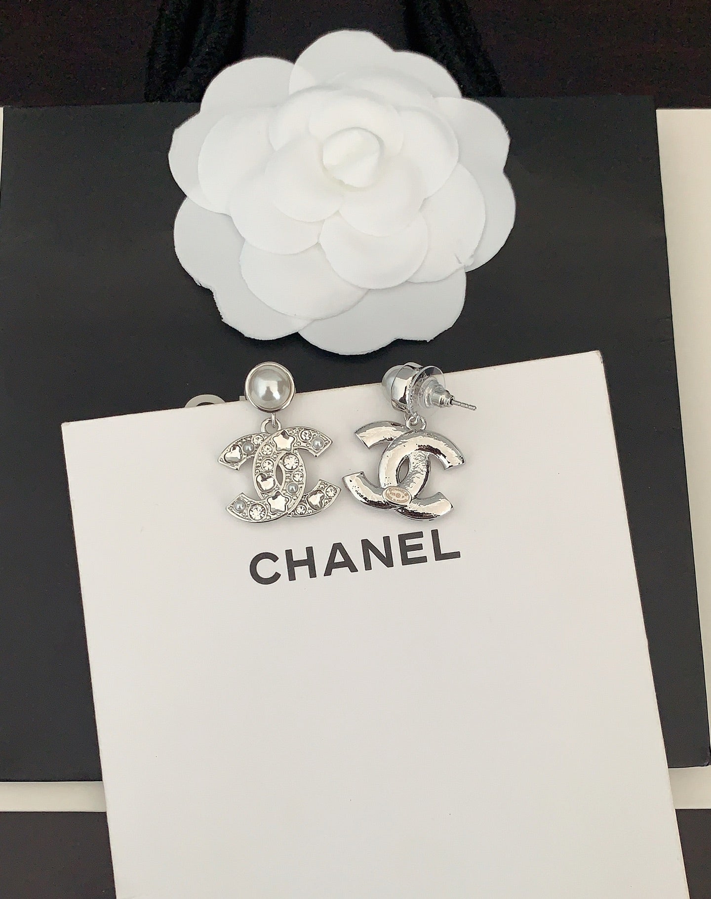 LuxluxHouse Best Quality Accessories Chanel Earrings