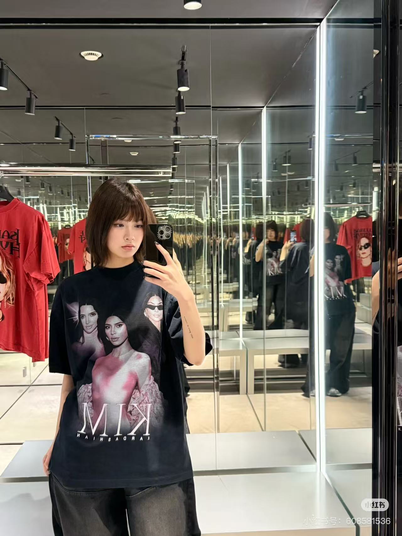 LuxluxHouse Best Quality Clothes Balenciaga T-shirt