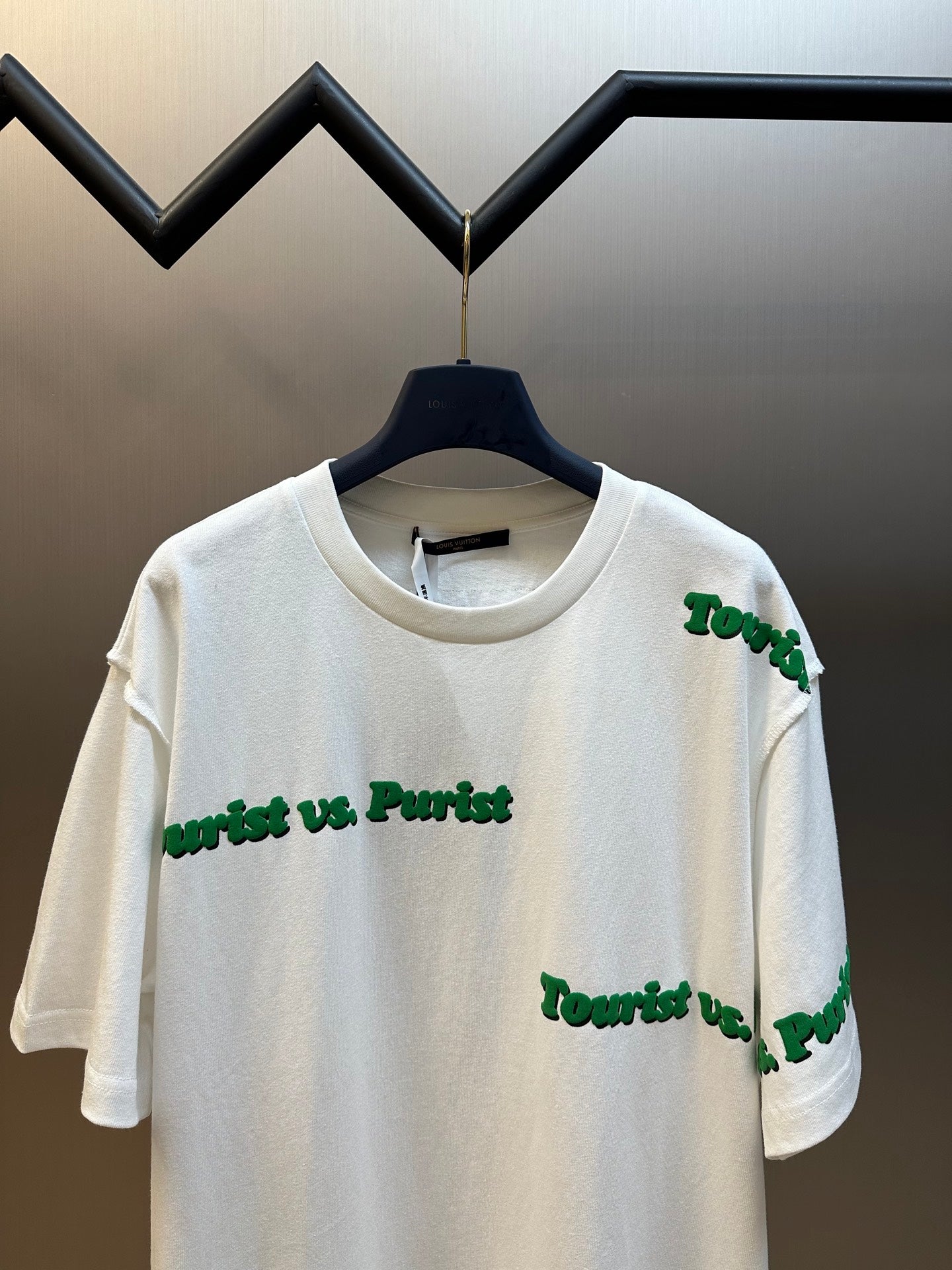 LuxluxHouse Best Quality Clothes T-shirt Louis Vuitton