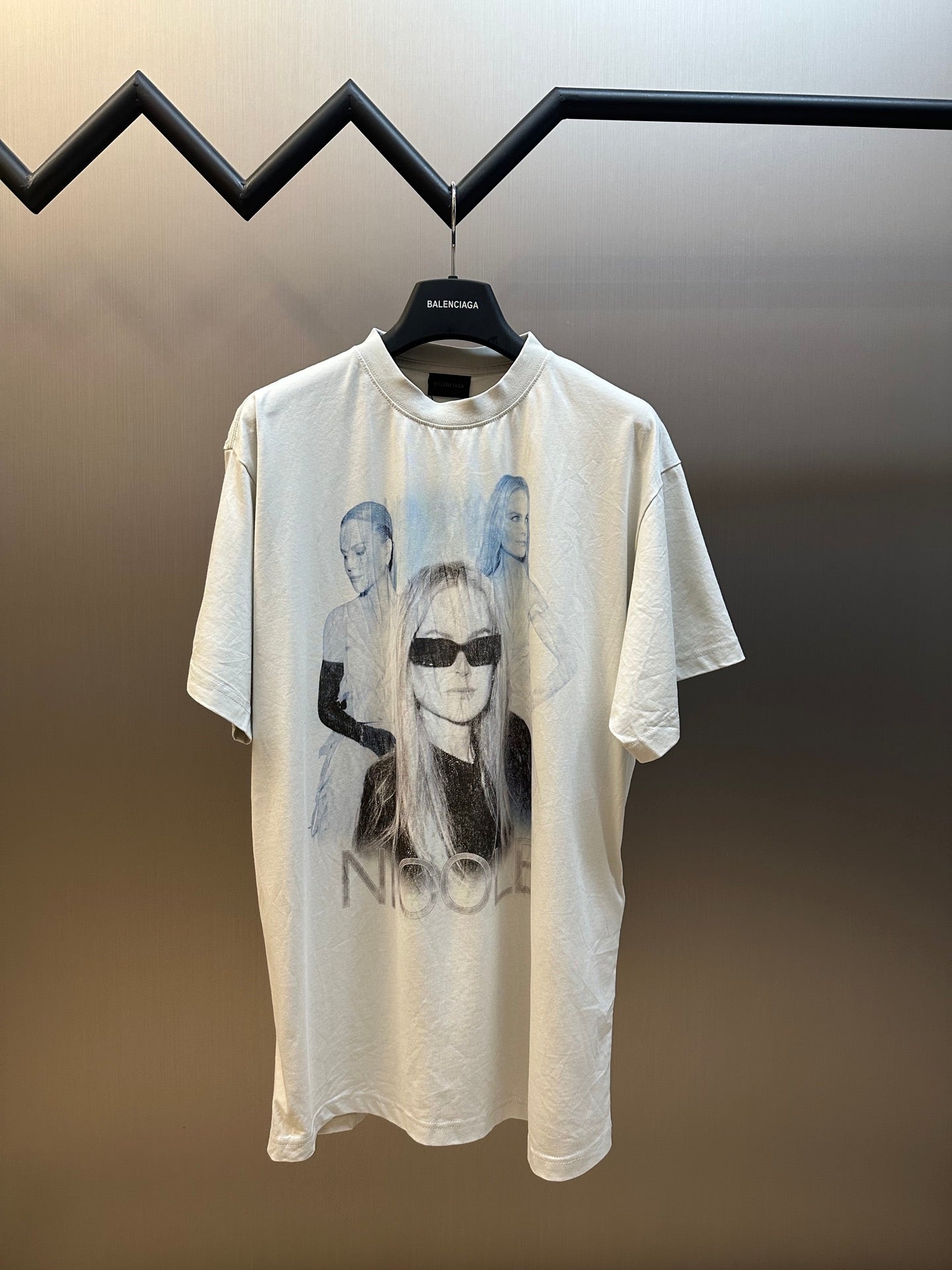 LuxluxHouse Best Quality Clothes Balenciaga T-shirt