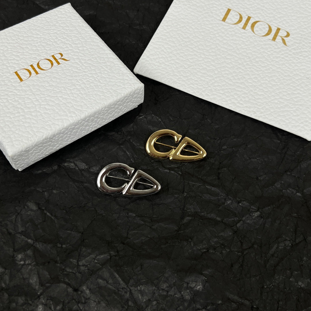 LuxluxHouse Best Quality Accessories Brooch Brooch Dior