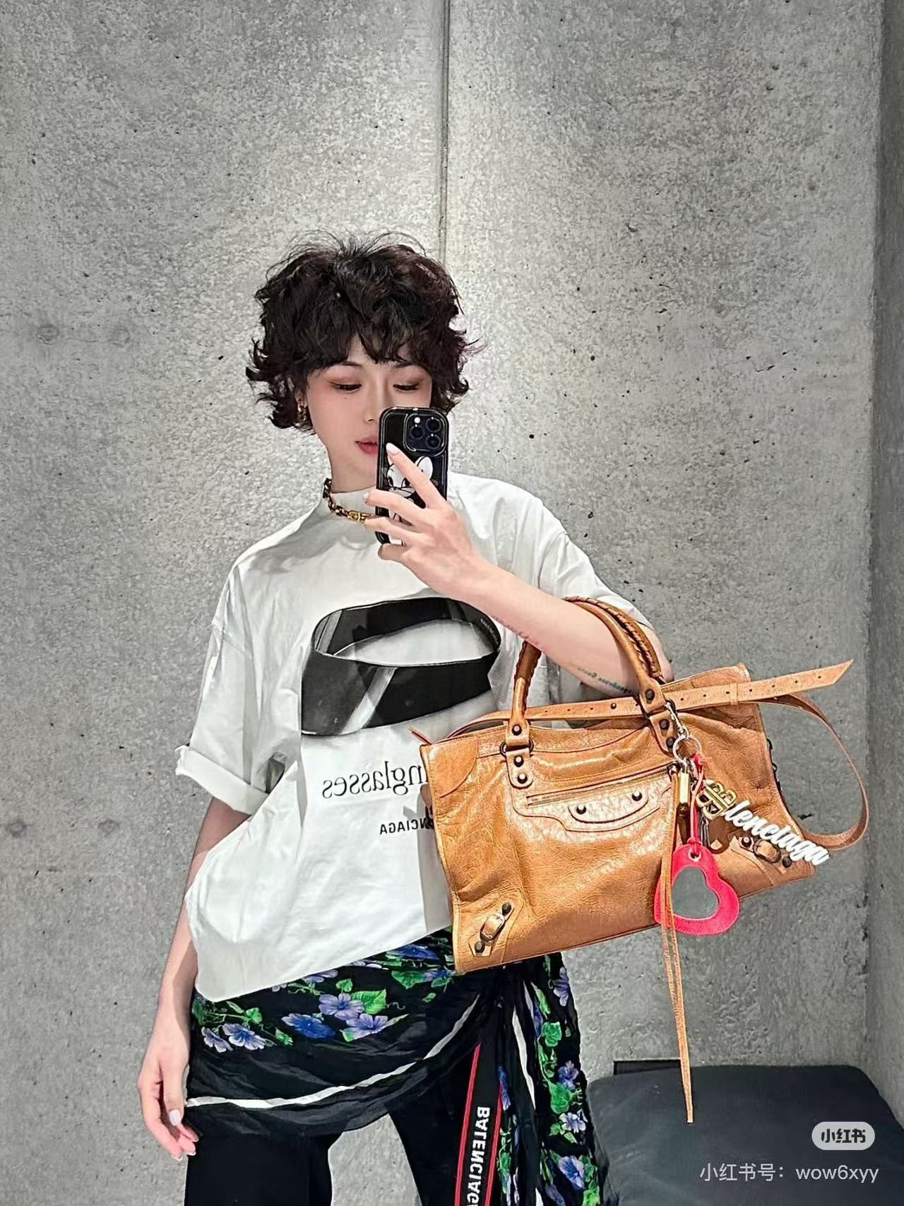 LuxluxHouse Best Quality Clothes Balenciaga T-shirt