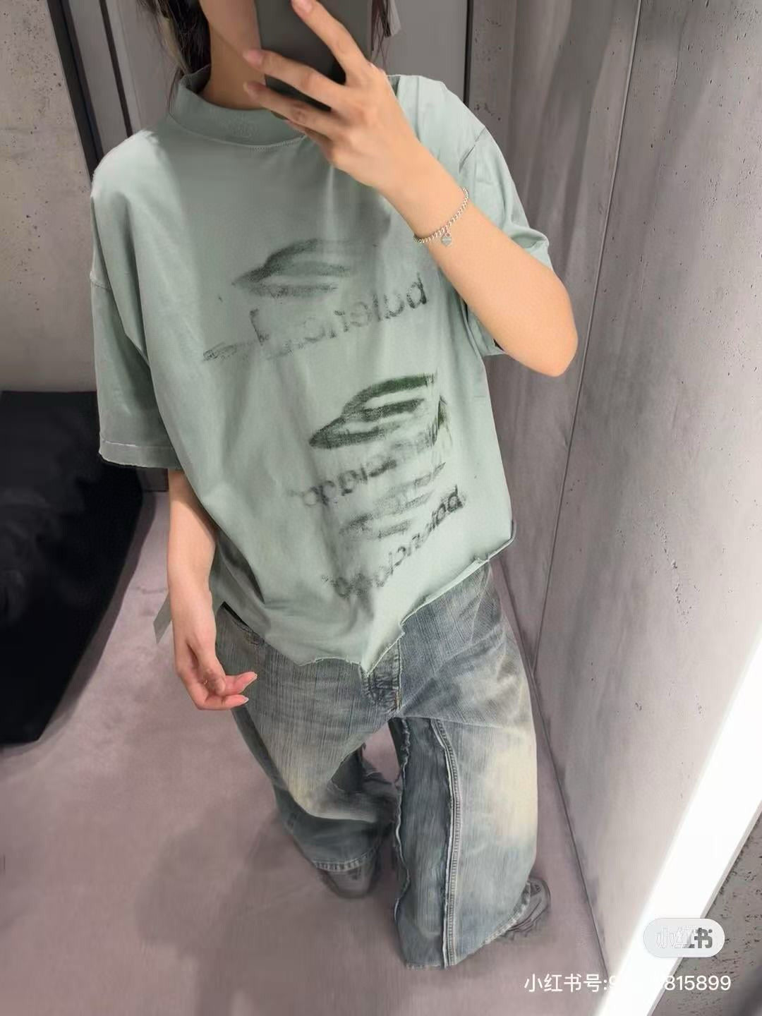 LuxluxHouse Best Quality Clothes Balenciaga T-shirt