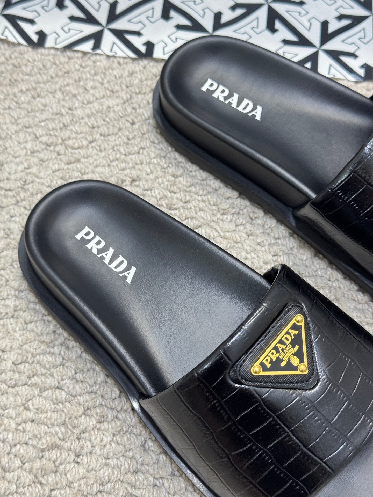 LuxluxHouse Best Quality Sandals Prada