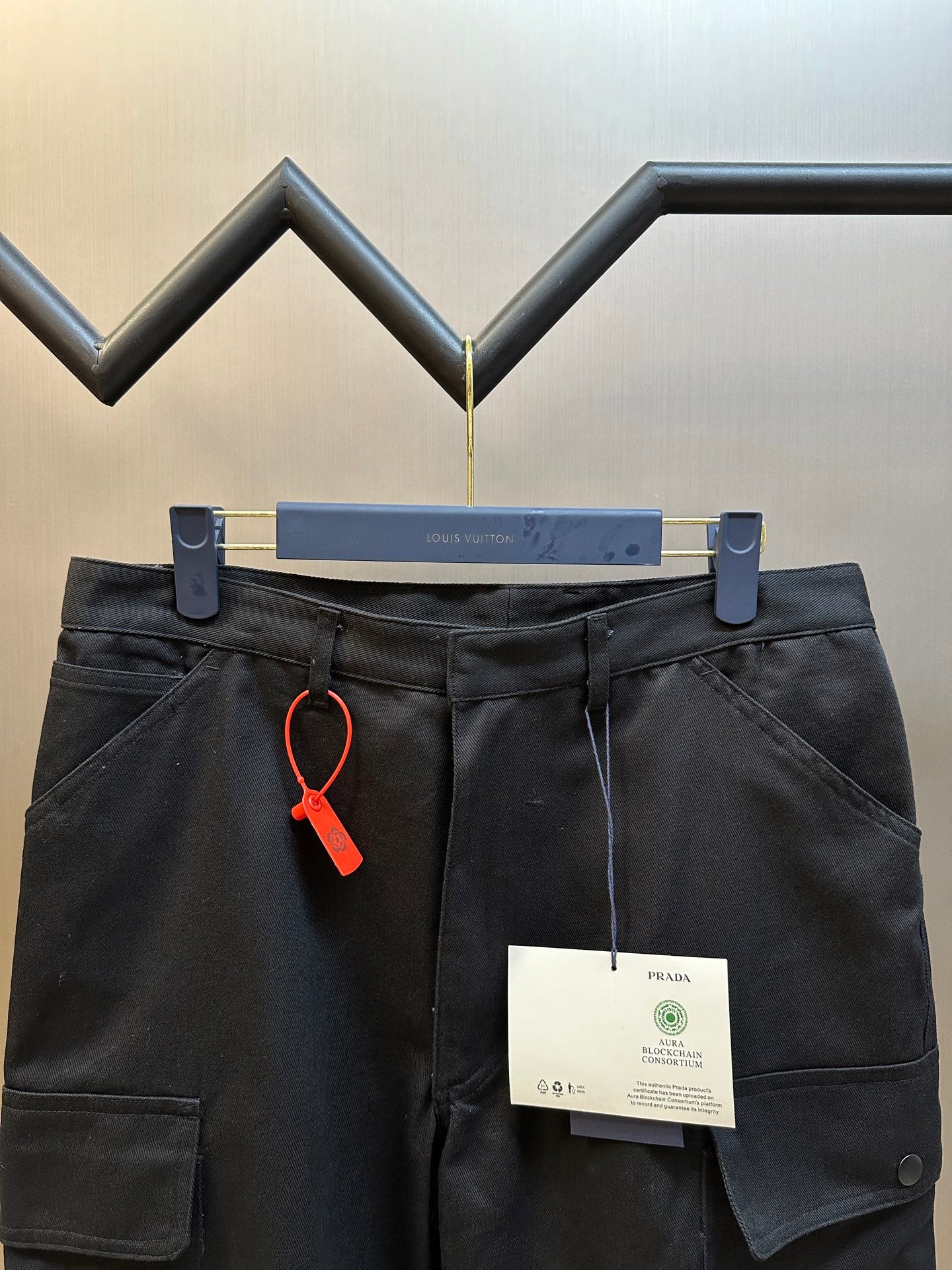 LuxluxHouse Best Quality Clothes Pants Prada