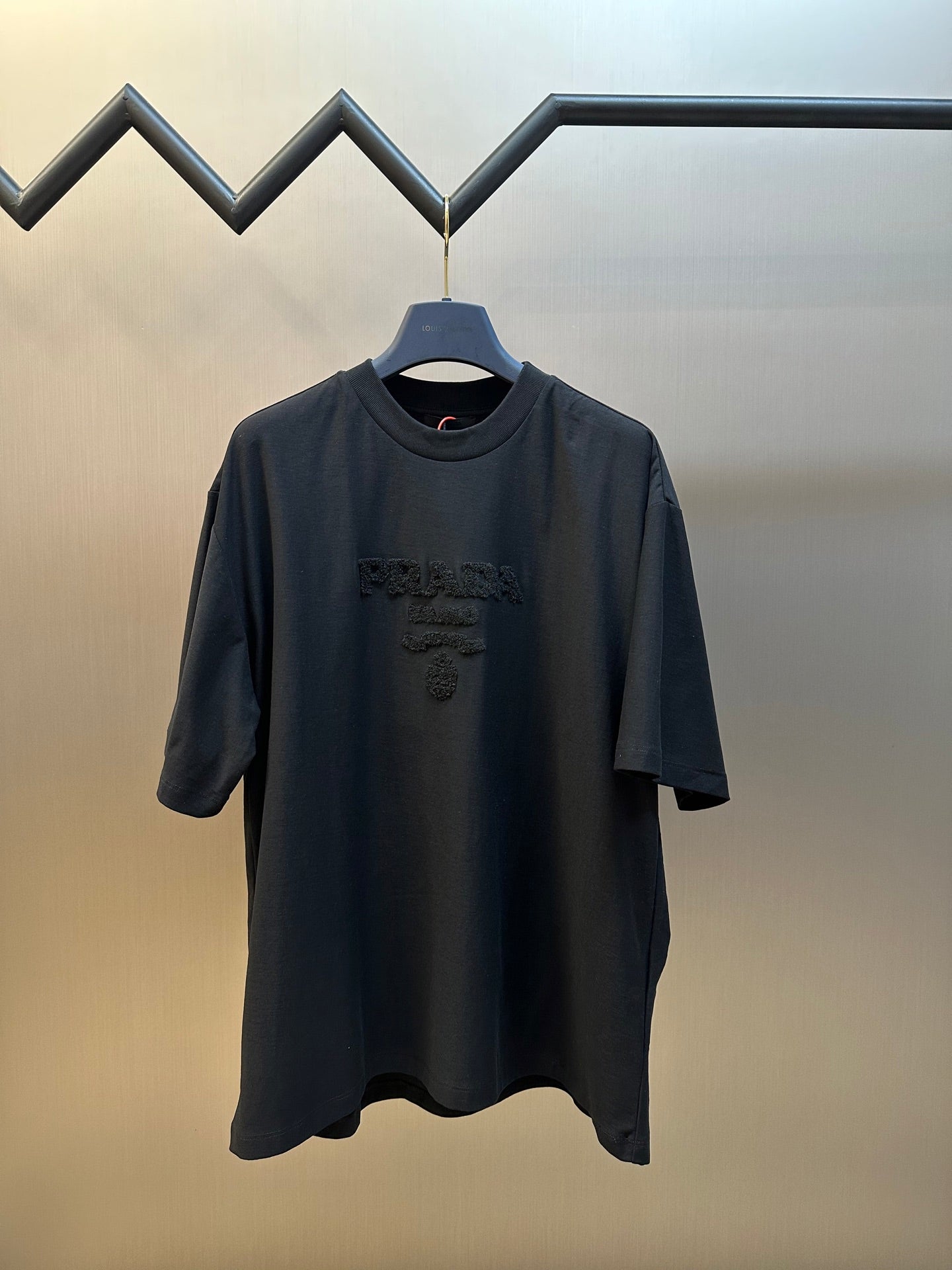 LuxluxHouse Best Quality Clothes T-shirt Prada