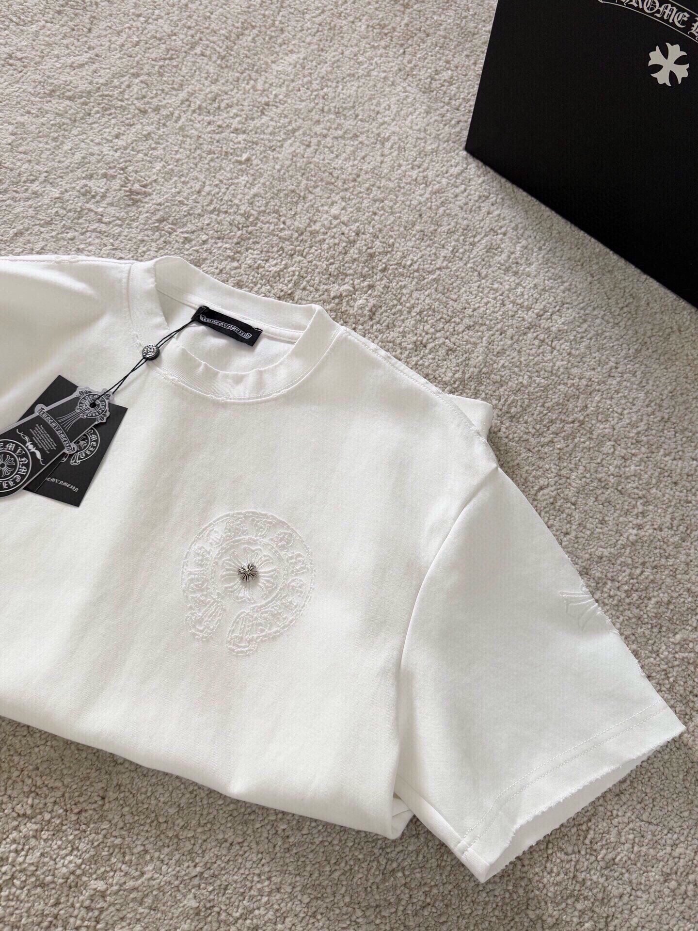 LuxluxHouse Best Quality Clothes Chrome Hearts T-shirt