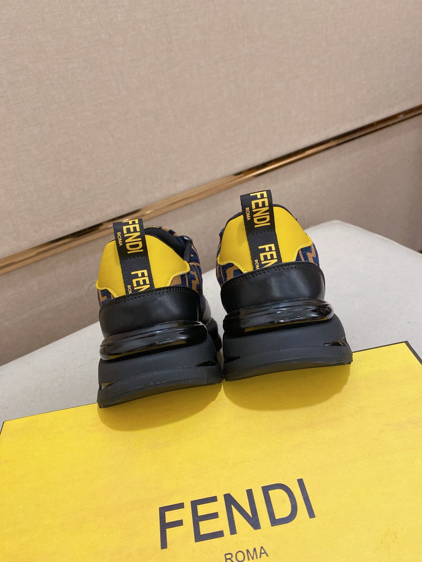 LuxluxHouse Best Quality Shoes Fendi