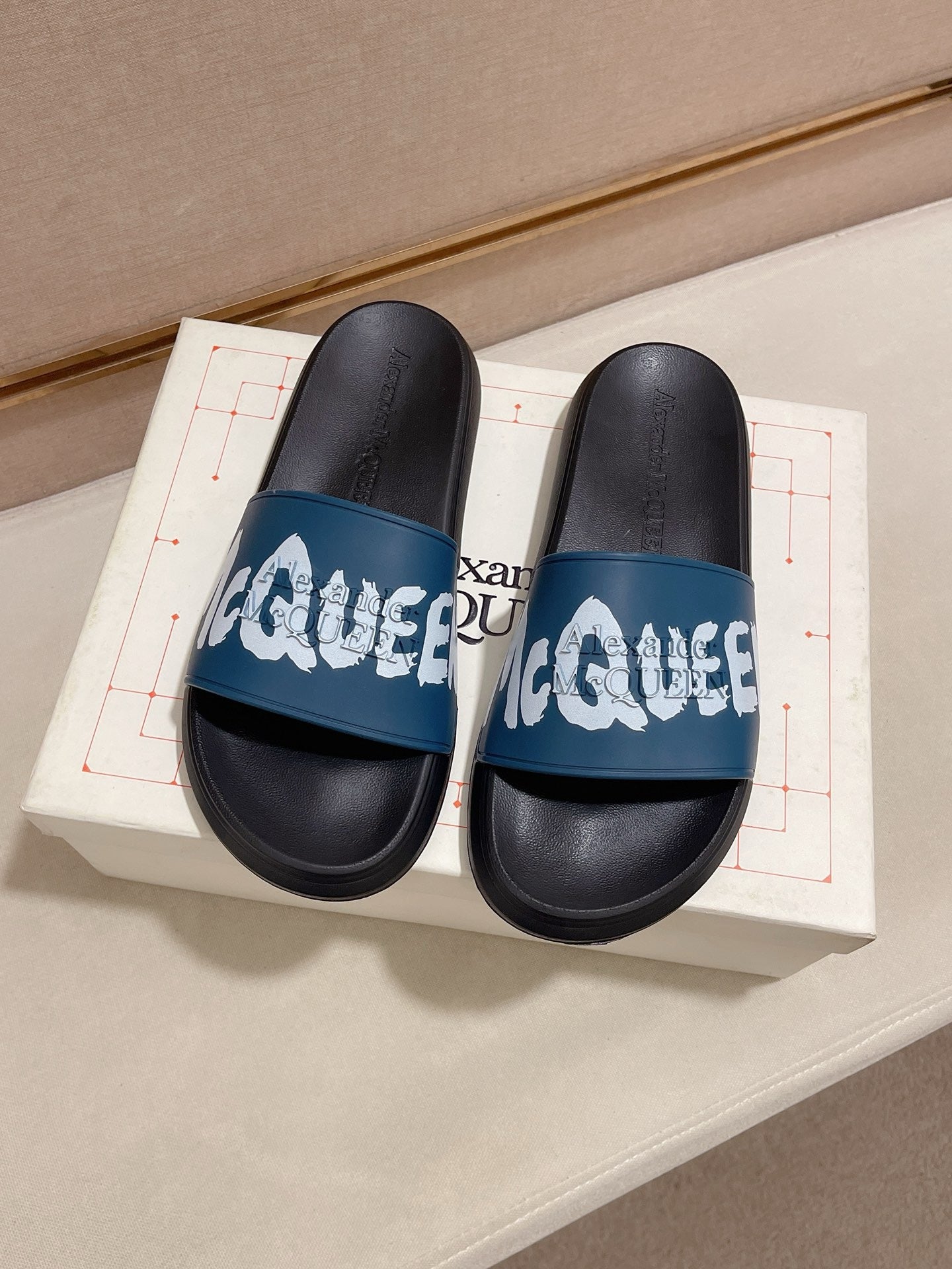 LuxluxHouse Best Quality Sandals Alexander McQueen