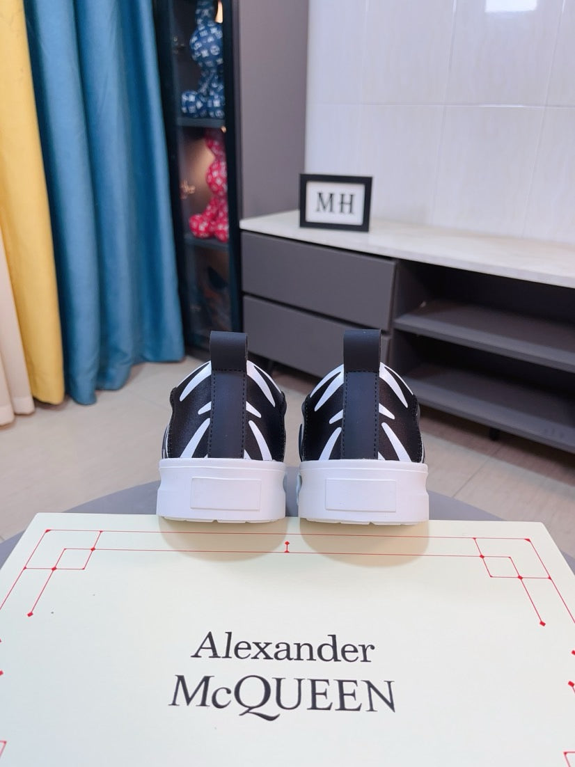 LuxluxHouse Best Quality Shoes Alexander McQueen