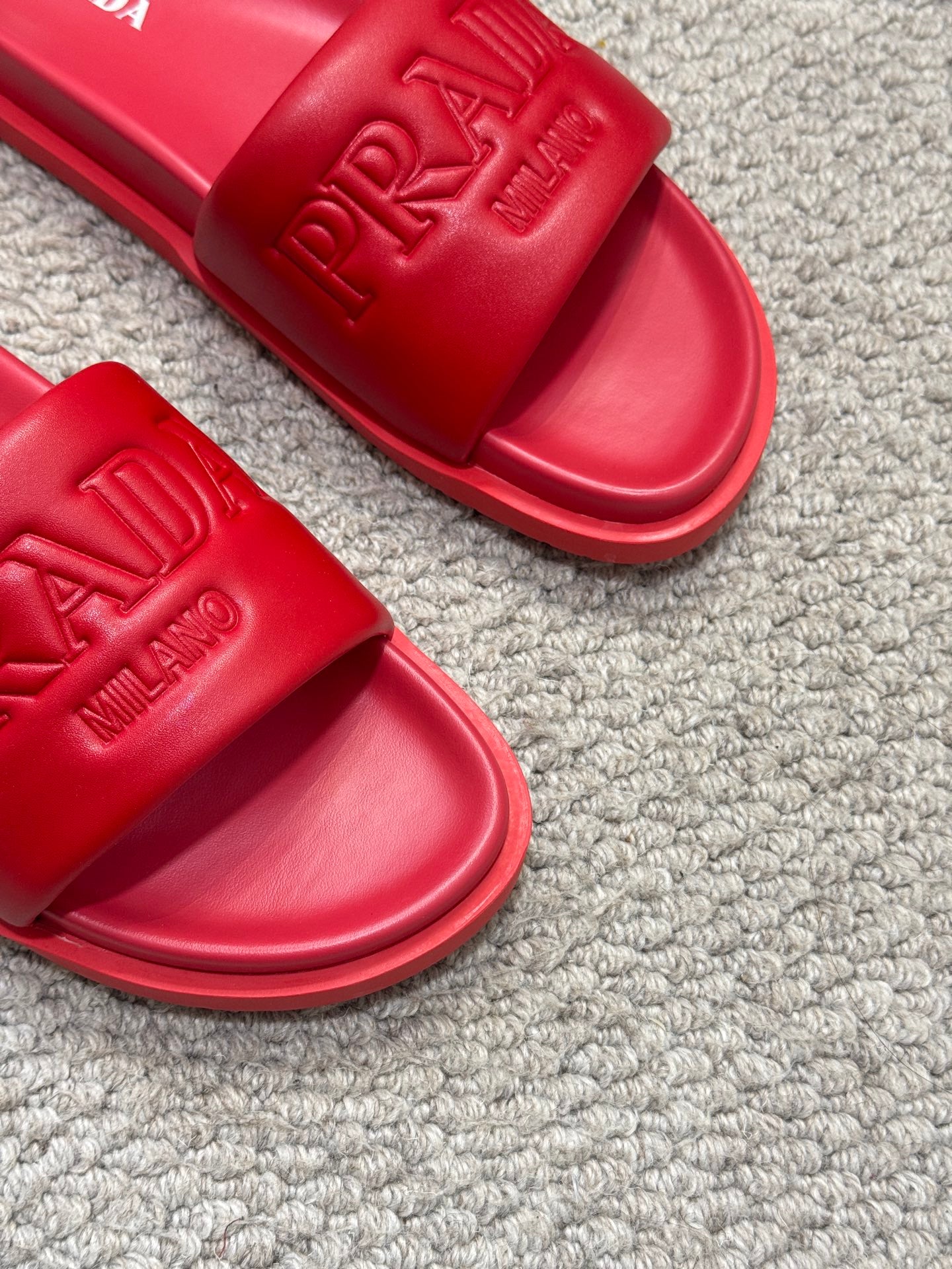 LuxluxHouse Best Quality Sandals Prada