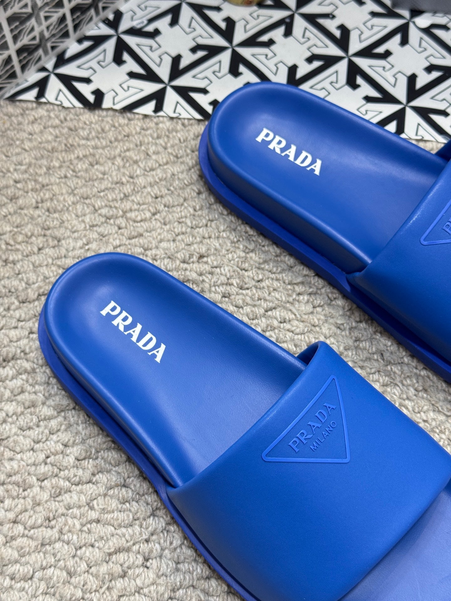 LuxluxHouse Best Quality Sandals Prada