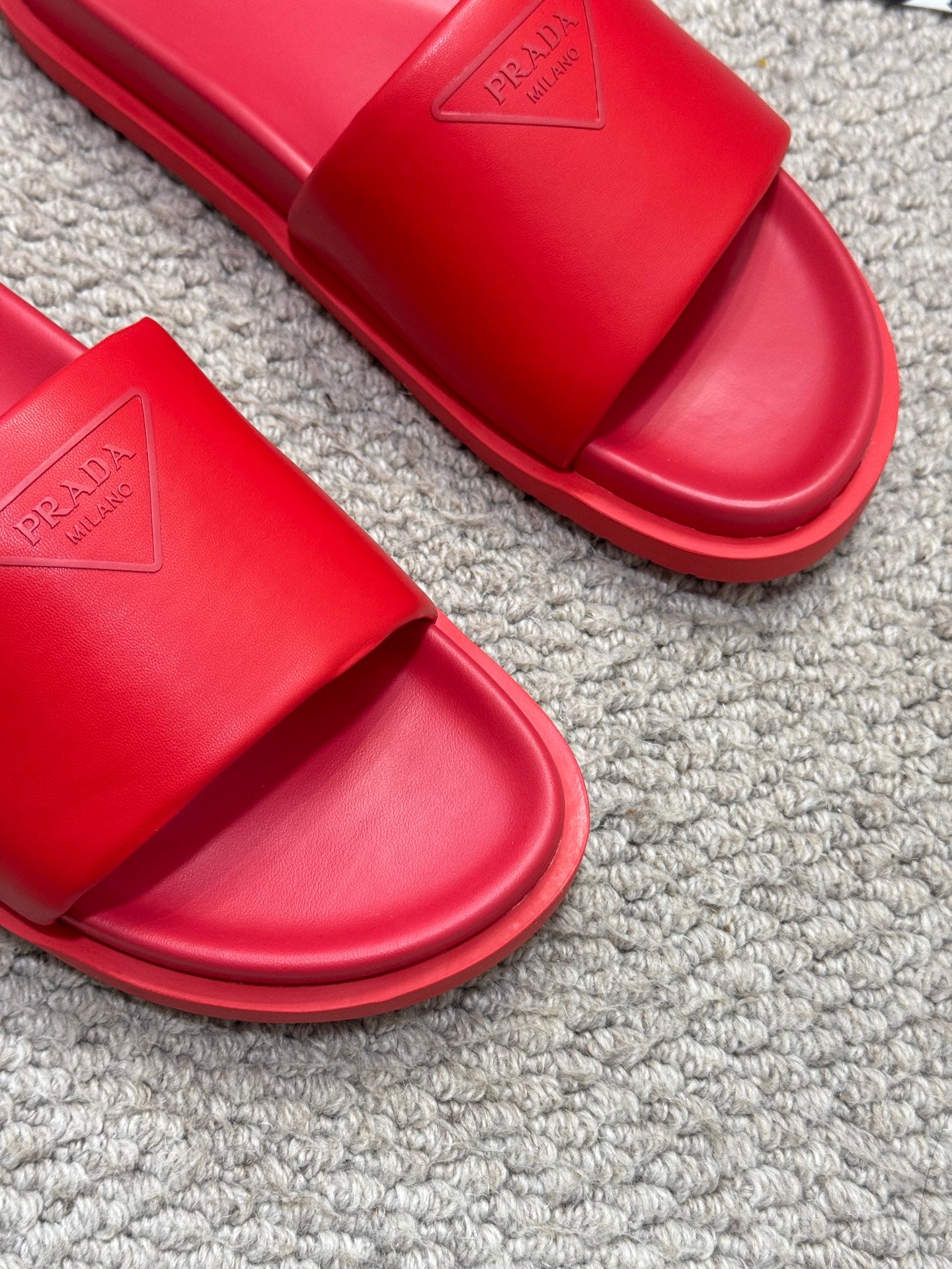 LuxluxHouse Best Quality Sandals Prada