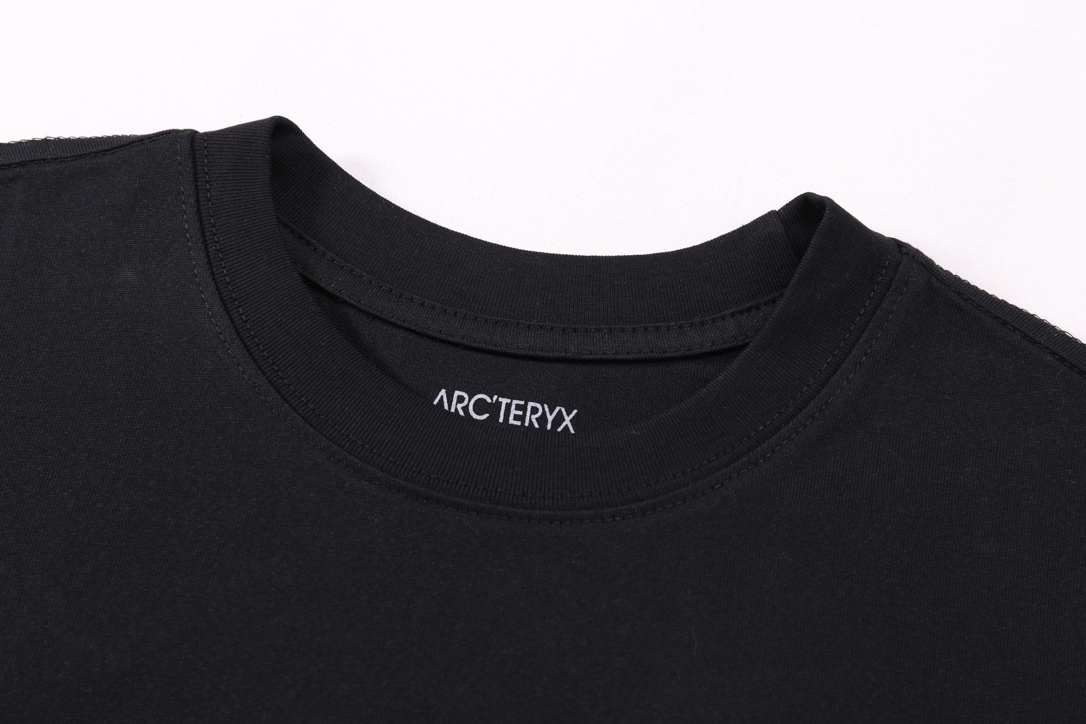 LuxluxHouse Best Quality Clothes T-shirt Arcteryx