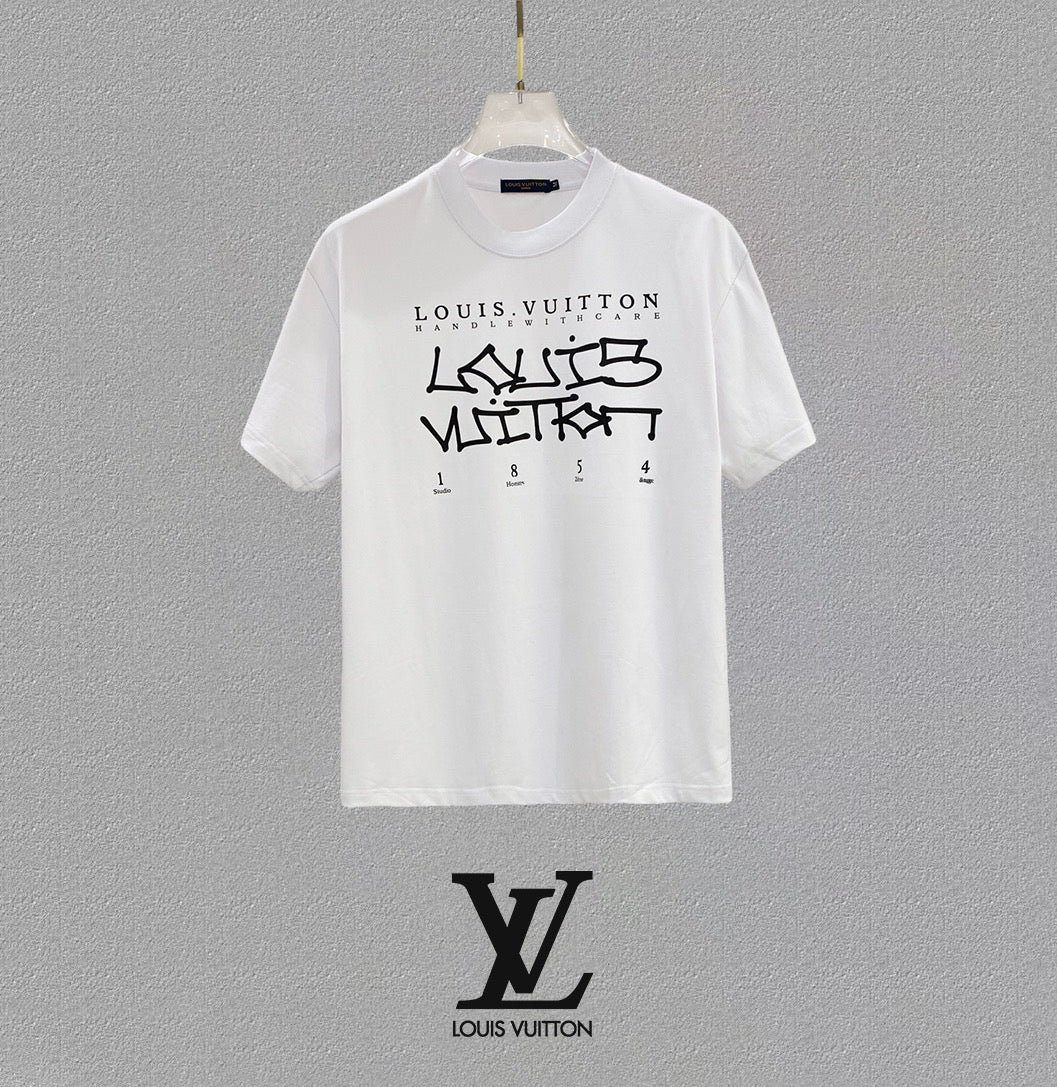 LuxluxHouse Best Quality Clothes T-shirt Louis Vuitton