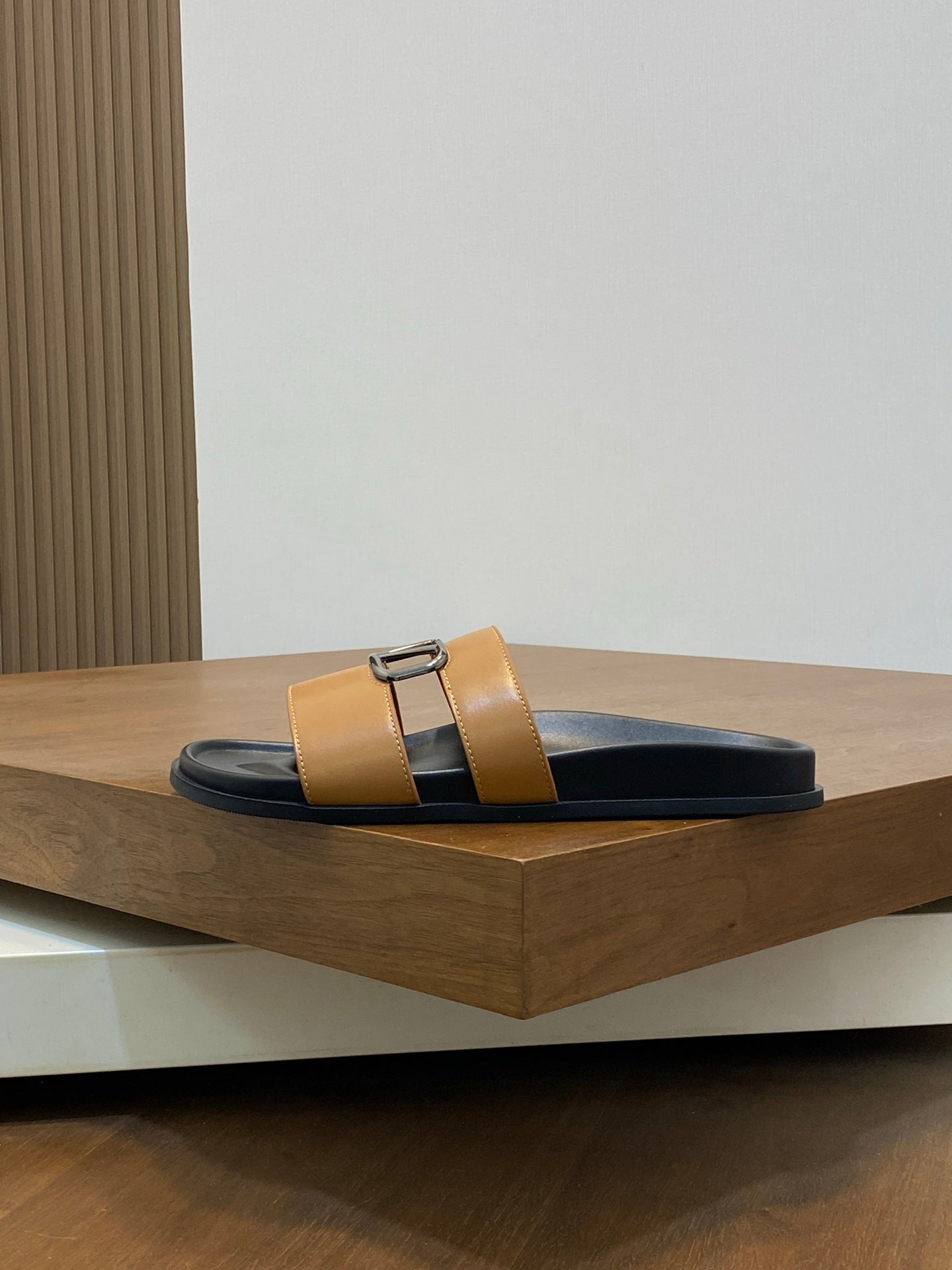 LuxluxHouse Best Quality Sandals Valentino