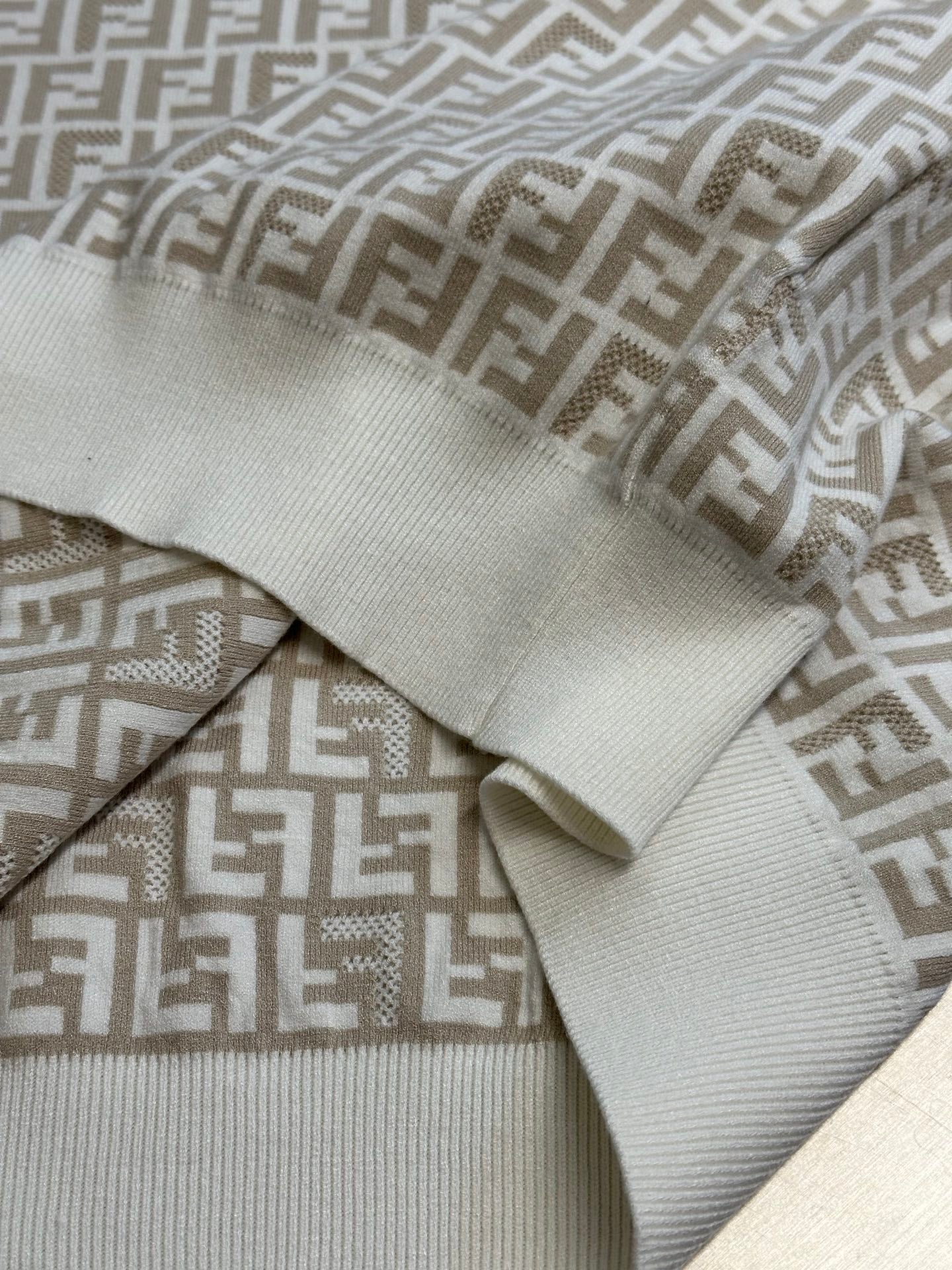 LuxluxHouse Best Quality Clothes Fendi T-shirt