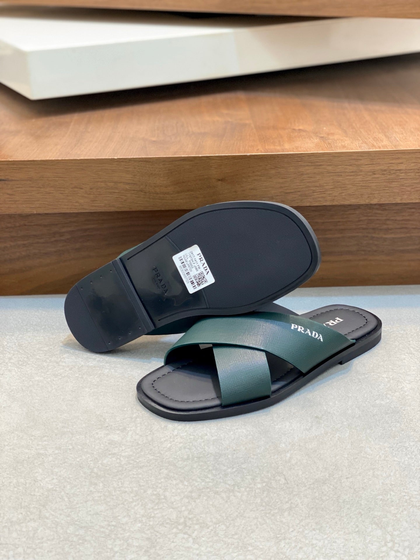 LuxluxHouse Best Quality Sandals Prada