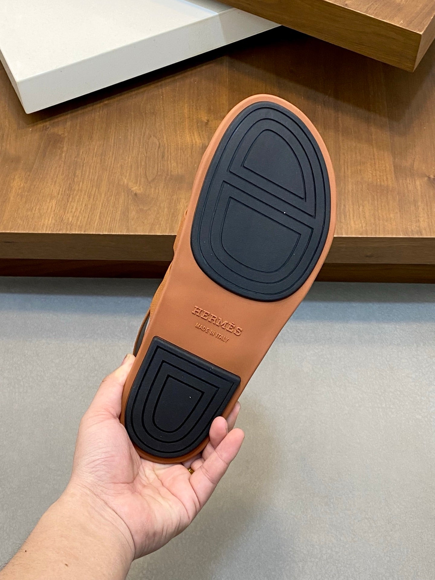 LuxluxHouse Best Quality Sandals Hermes