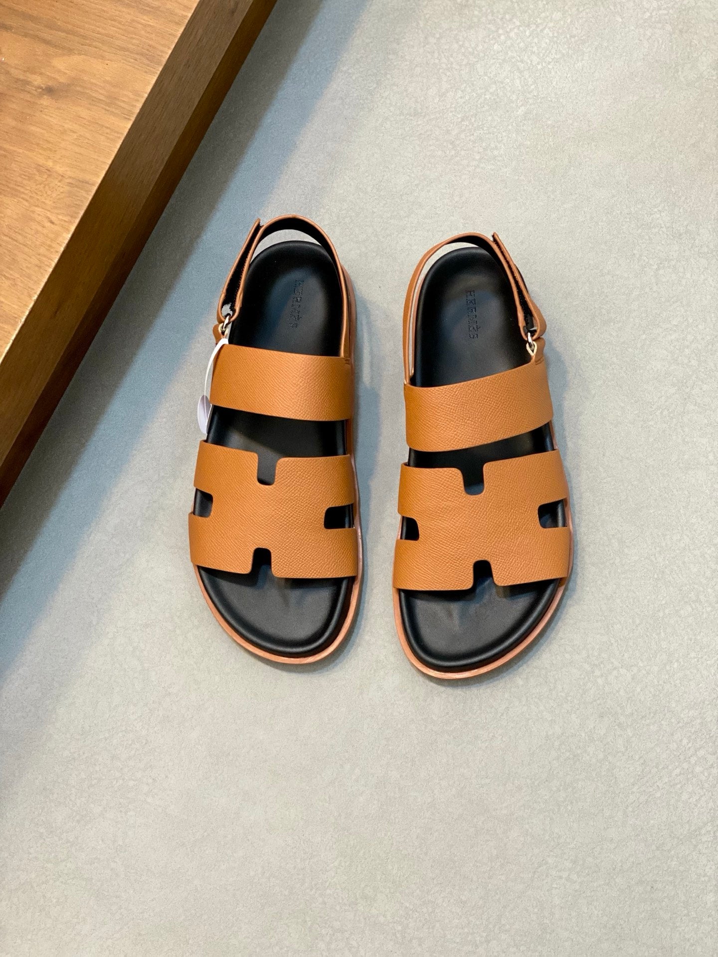 LuxluxHouse Best Quality Sandals Hermes