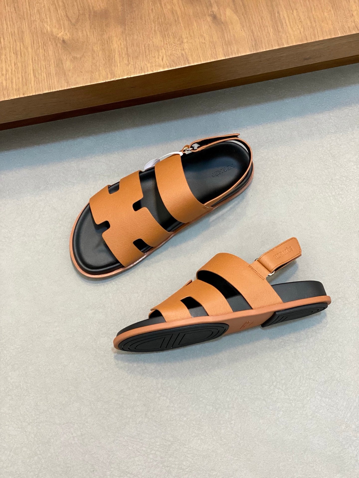 LuxluxHouse Best Quality Sandals Hermes